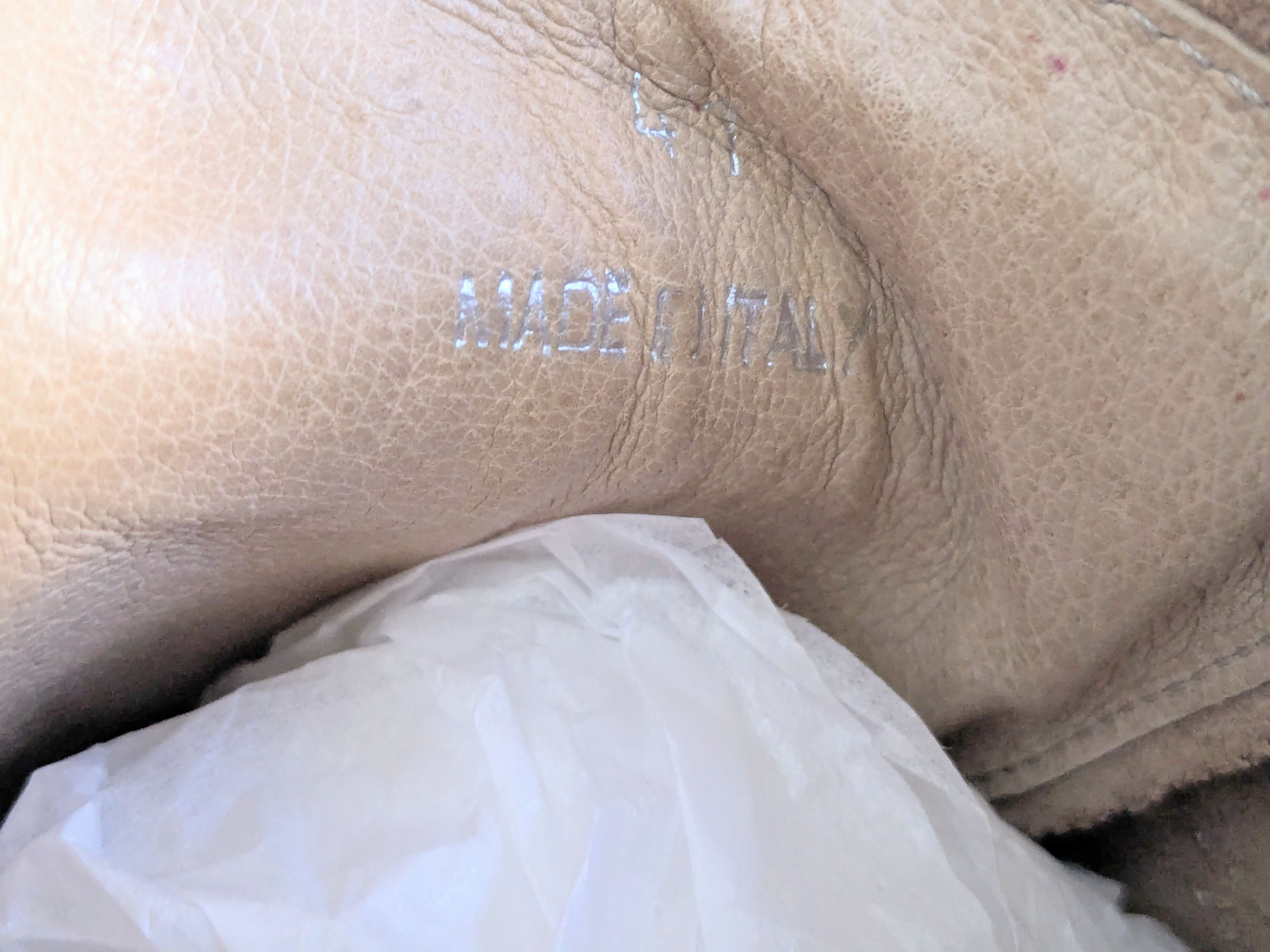 Maison Margiela Maison Margiela Replica GAT Red 8 41 SS09 Low Leather Size US 8 / EU 41 - 14 Thumbnail