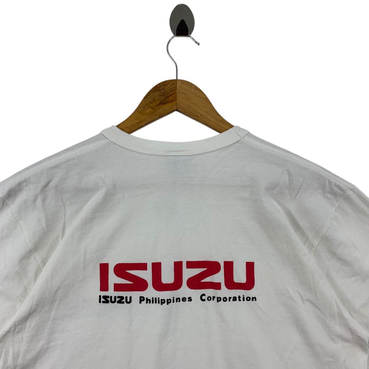 Japanese Brand Vintage ISUZU Spellout white tee Size US XXL / EU 58 / 5 - 9 Thumbnail