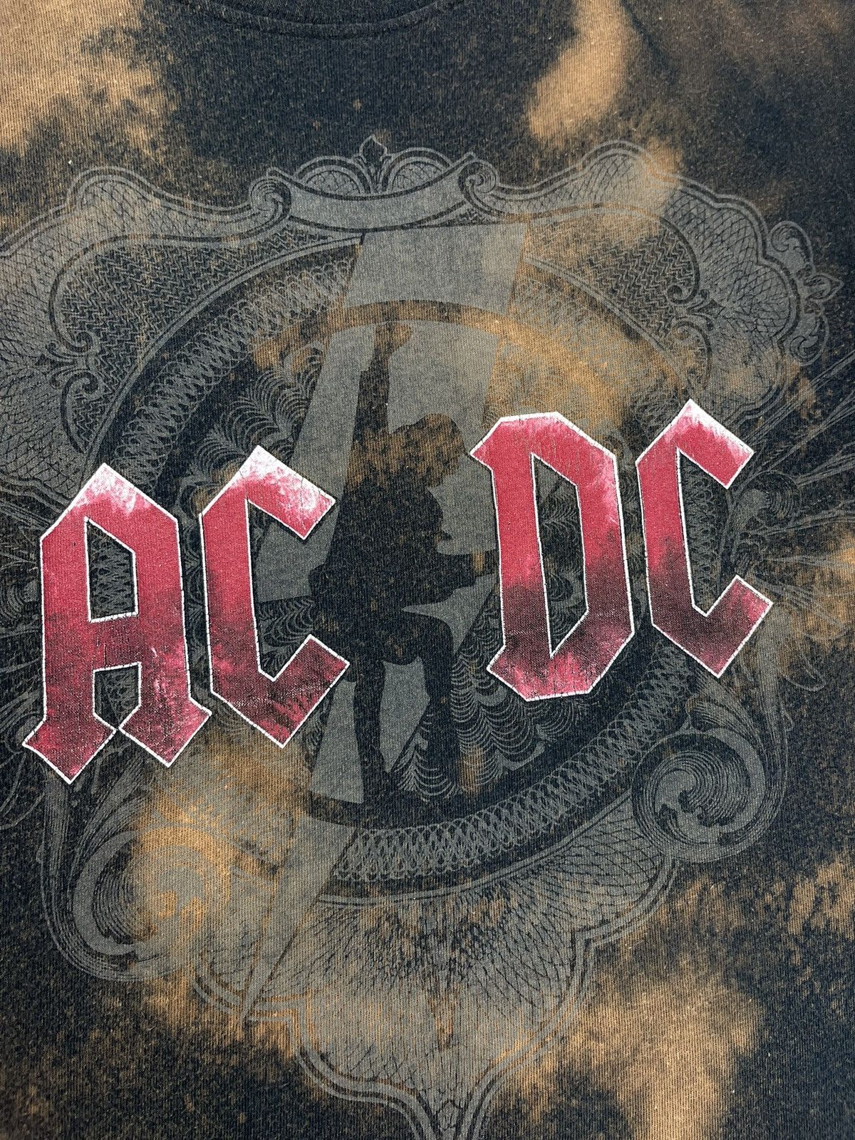 AC/DC Vintage Custom AC/DC Rock Band T-Shirt Size S Size US S / EU 44-46 / 1 - 7 Thumbnail