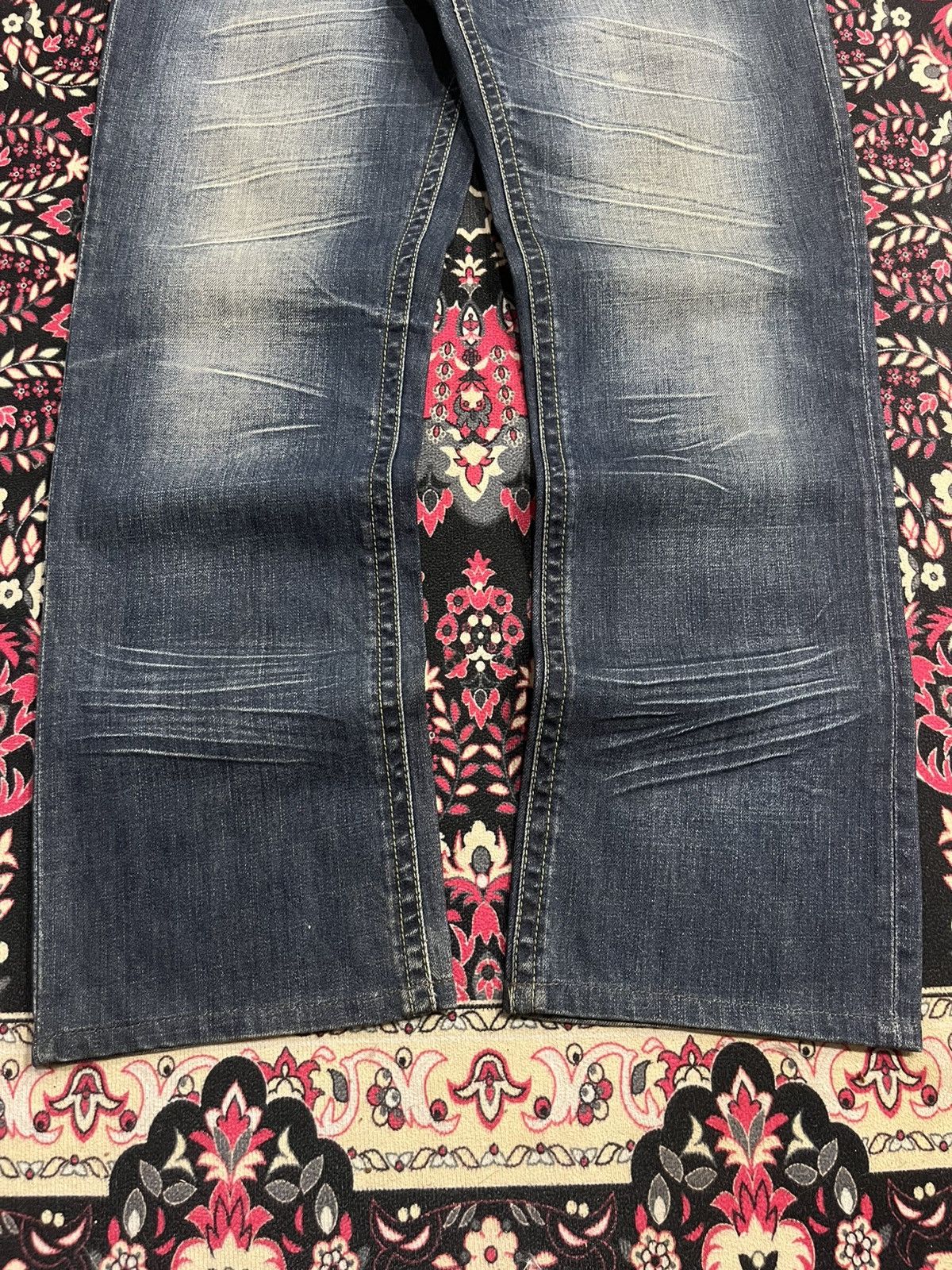 Ed Hardy Vintage Japanese Brand Amarantine Blue Washed Whisker Jeans Size US 34 / EU 50 - 11 Thumbnail