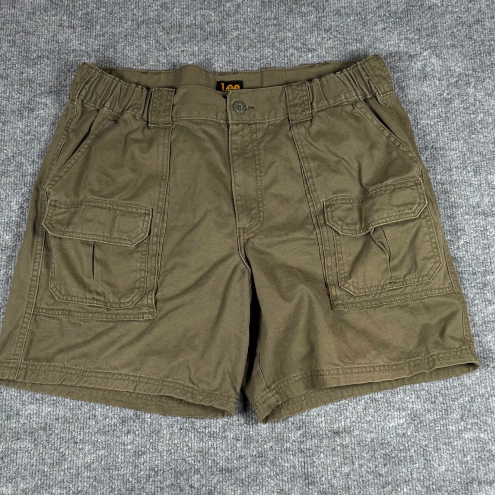 Lee Lee Cargo Shorts Men Size 36 Khaki Utility Pockets Casual Outdoor Summer Hiking Size US 36 / EU 52 - 2 Thumbnail