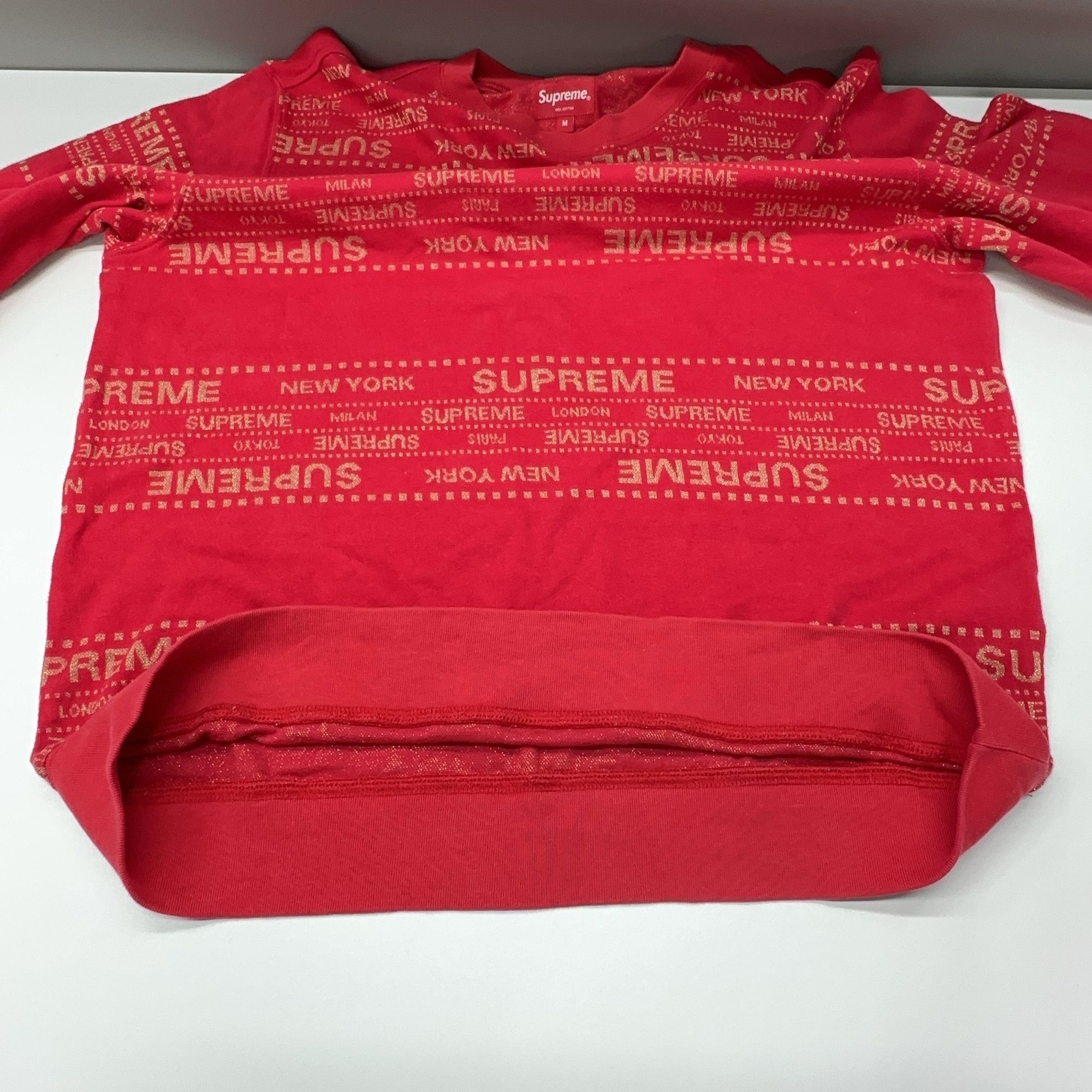 Supreme Supreme Metallic Jacquard Crewneck Size M. Size US M / EU 48-50 / 2 - 4 Thumbnail