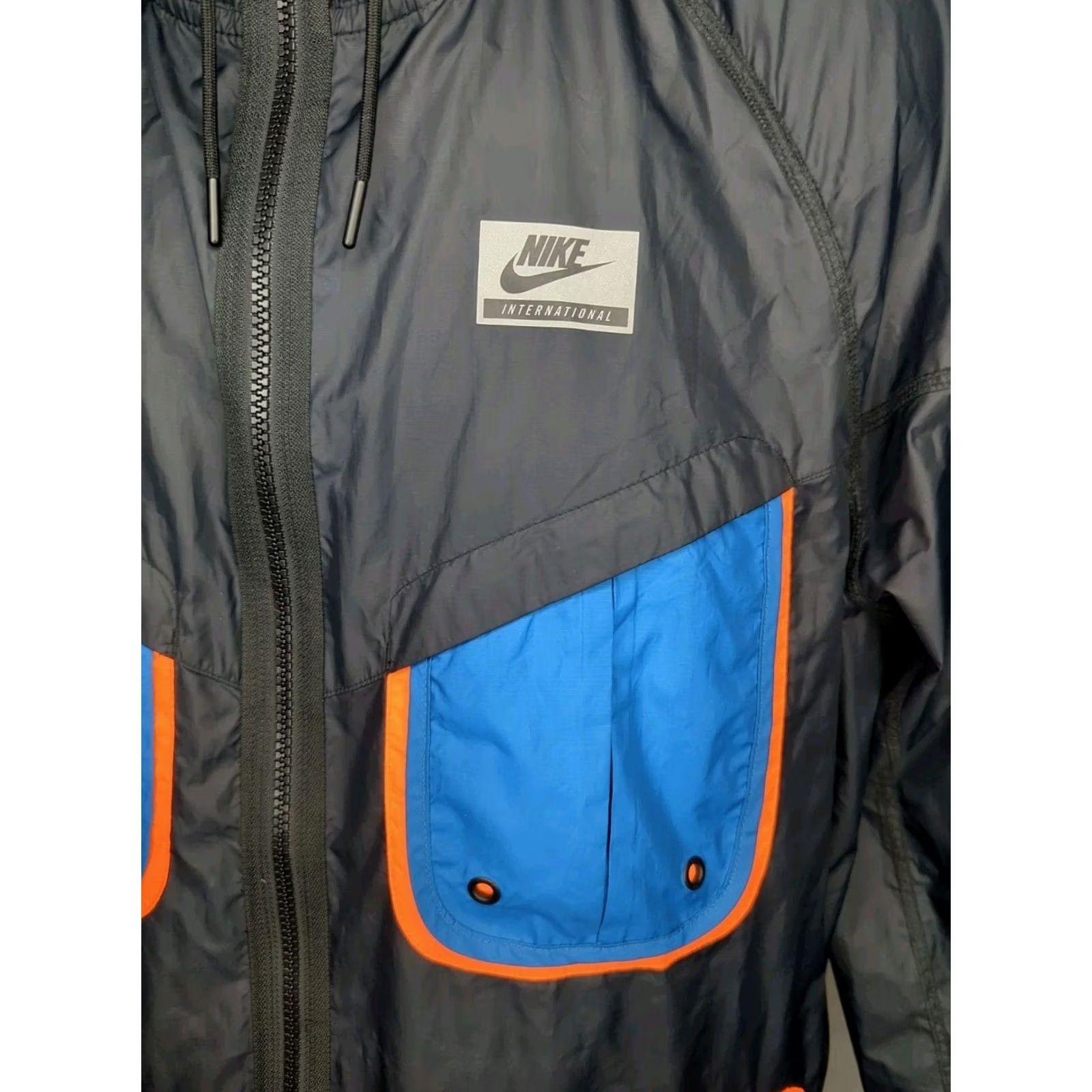 Nike Nike International Windrunner Jacket Black Men Large Training Running Size US L / EU 52-54 / 3 - 6 Thumbnail