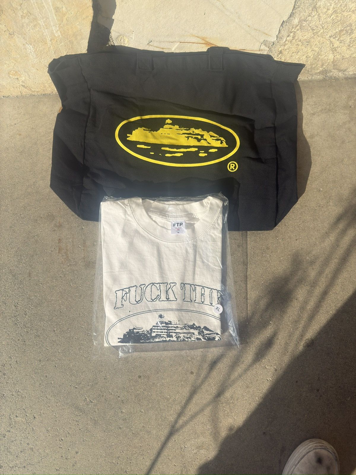Fuck The Population FUCK THE POPULATION X CORTEIZ Size US XL / EU 56 / 4 - 1 Thumbnail