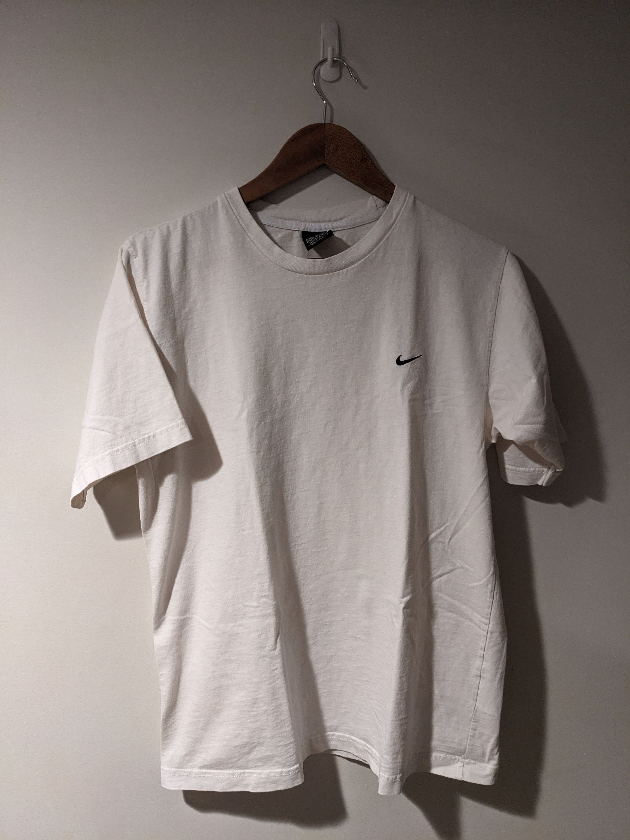 Nike × Vintage Vintage Y2K Nike Mini Swoosh Essential Check Medium T-Shirt Size US M / EU 48-50 / 2 - 1 Thumbnail