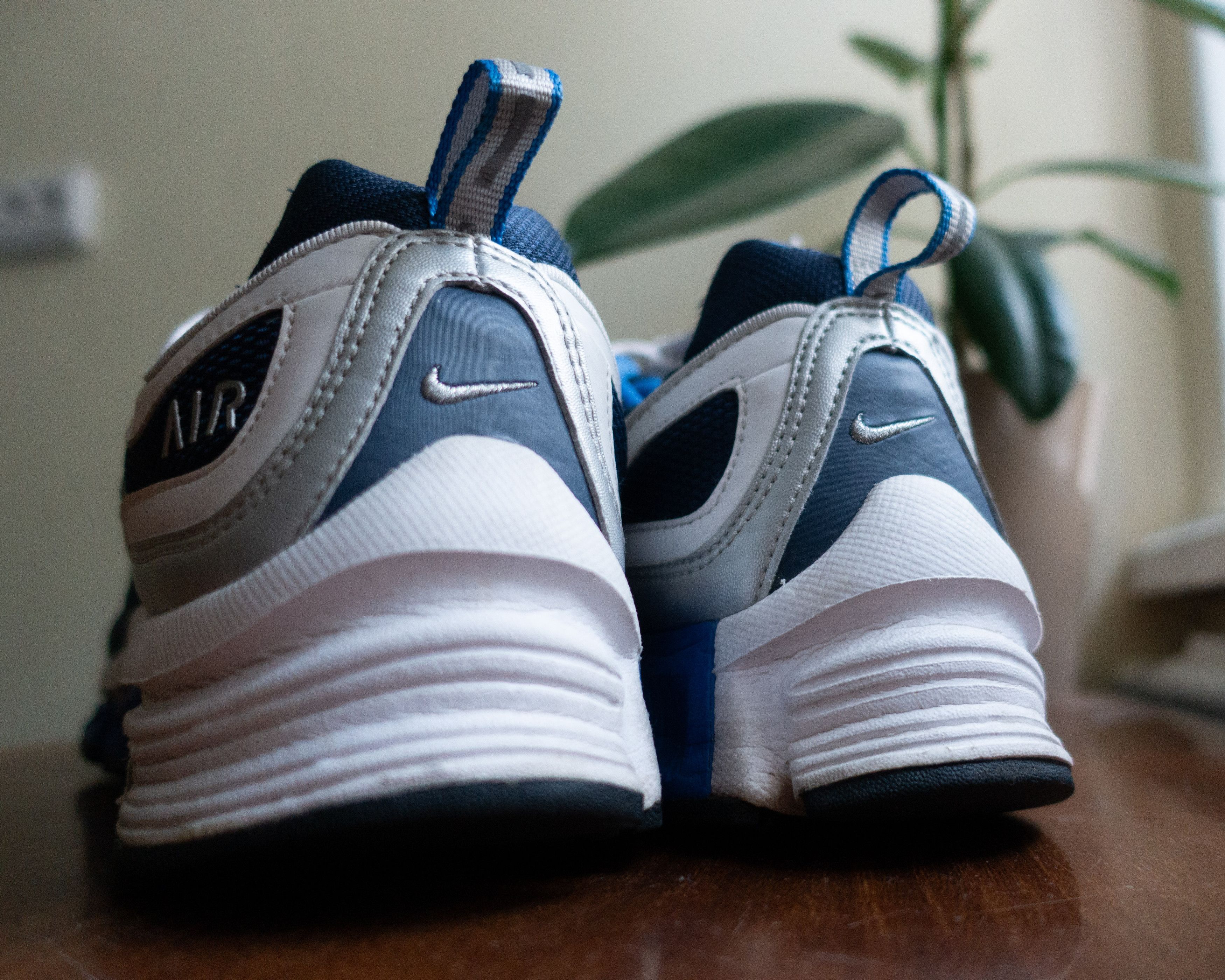 Nike Vintage 00s Nike Air Dual-D Rare Sneakers Shoes US12 Size US 12 / EU 45 - 15 Thumbnail