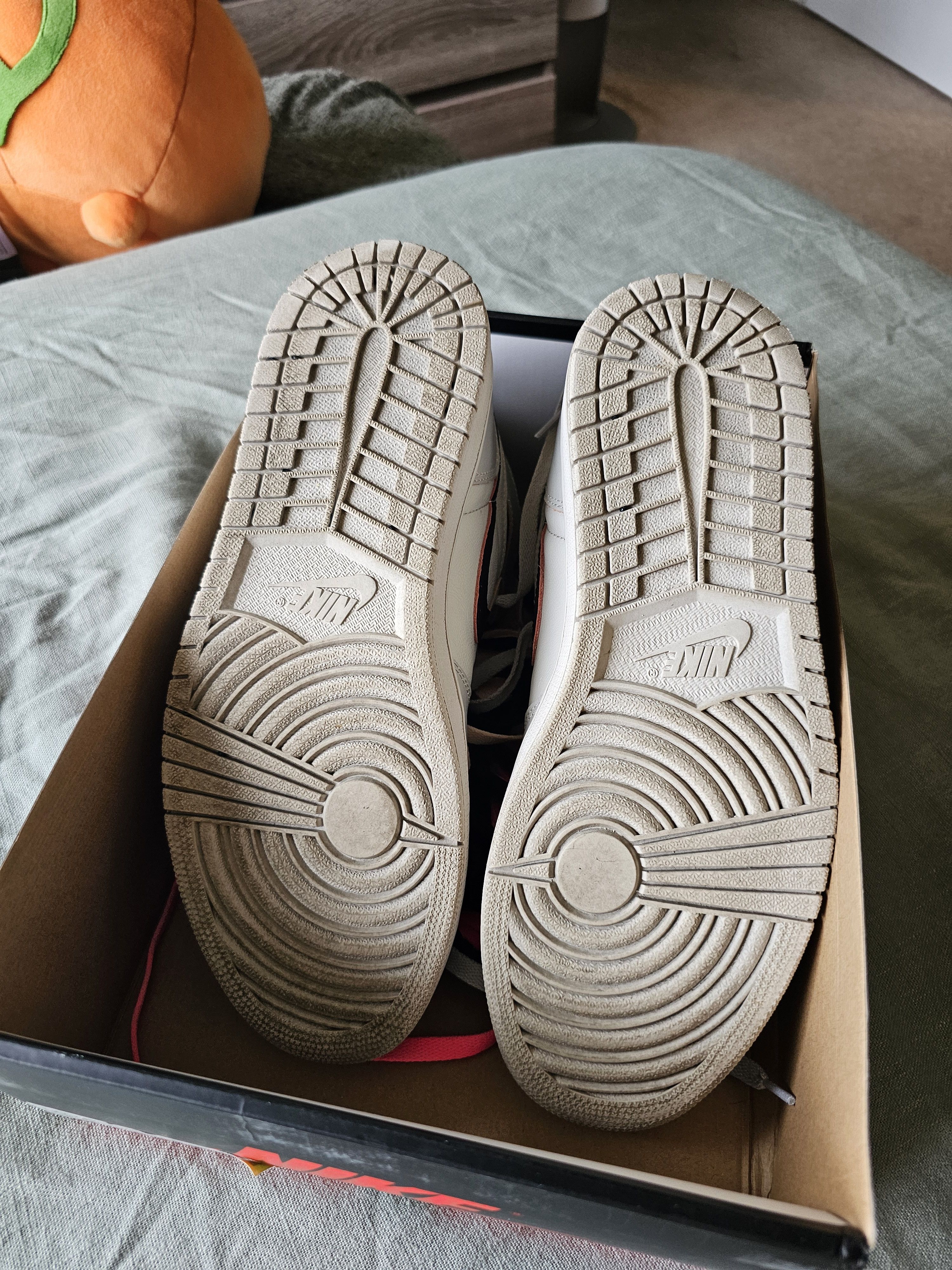 Jordan Brand Jordan 1 Paris to NY Size US 10 / EU 43 - 3 Thumbnail