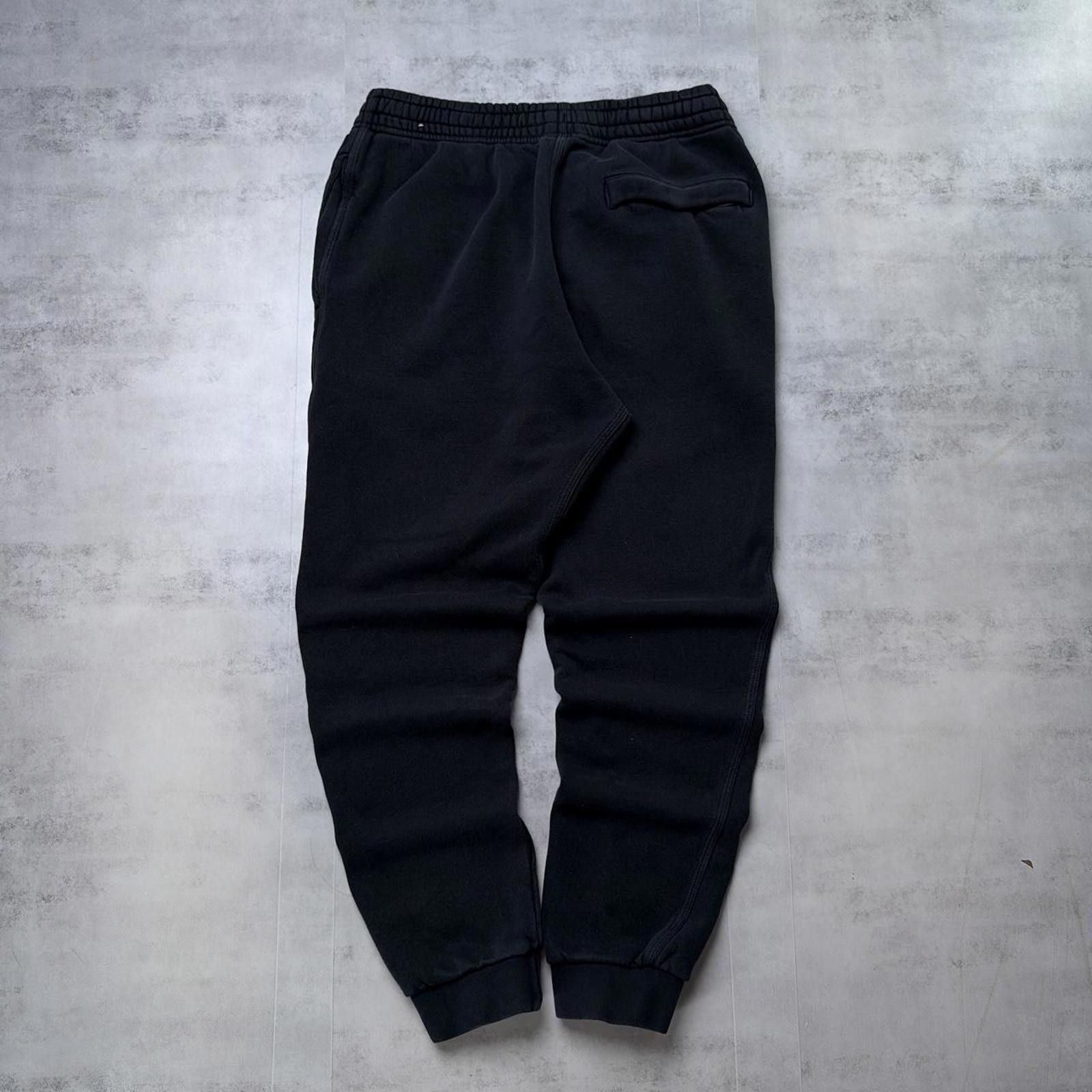 Nike Y2K Black Nike Swoosh Grunge Skater Cuffed Sweatpants Size US 30 / EU 46 - 5 Thumbnail