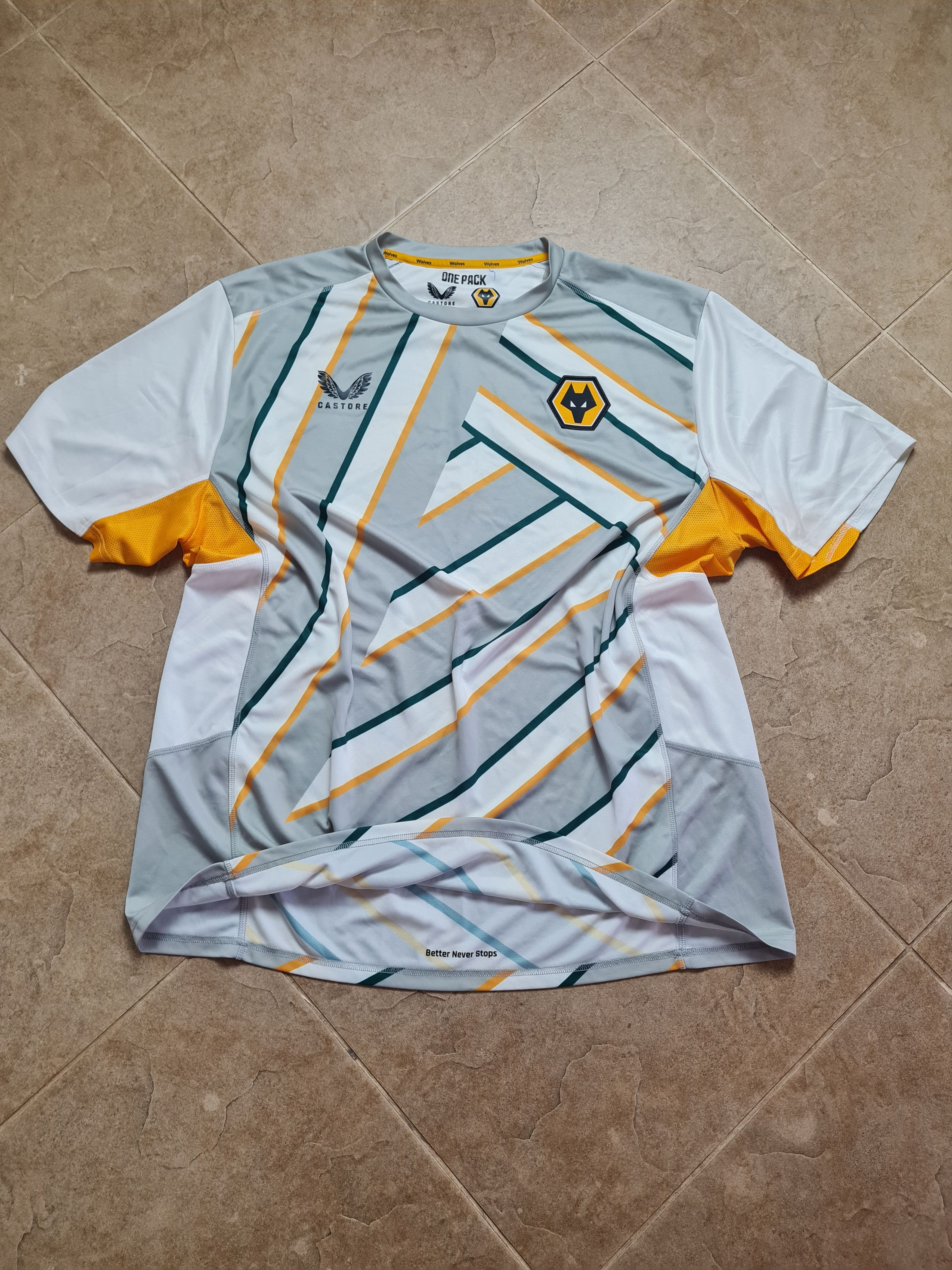 Castore Football jersey Camiseta Castore Wolverhampton Wanderers Size US XXL / EU 58 / 5 - 1 Thumbnail