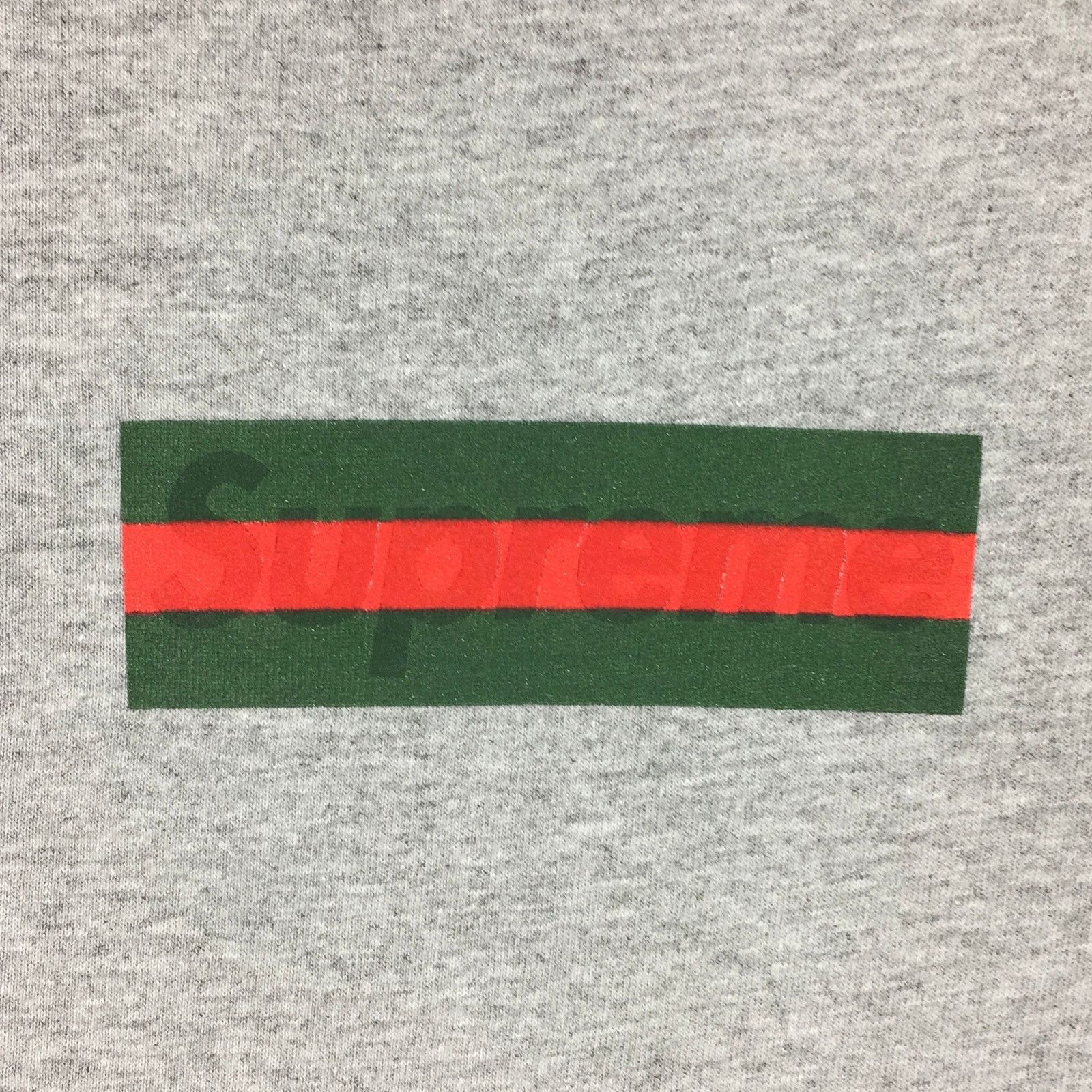 Supreme 2000 Supreme Gucci Grey Box Logo Tee Size US L / EU 52-54 / 3 - 3 Thumbnail