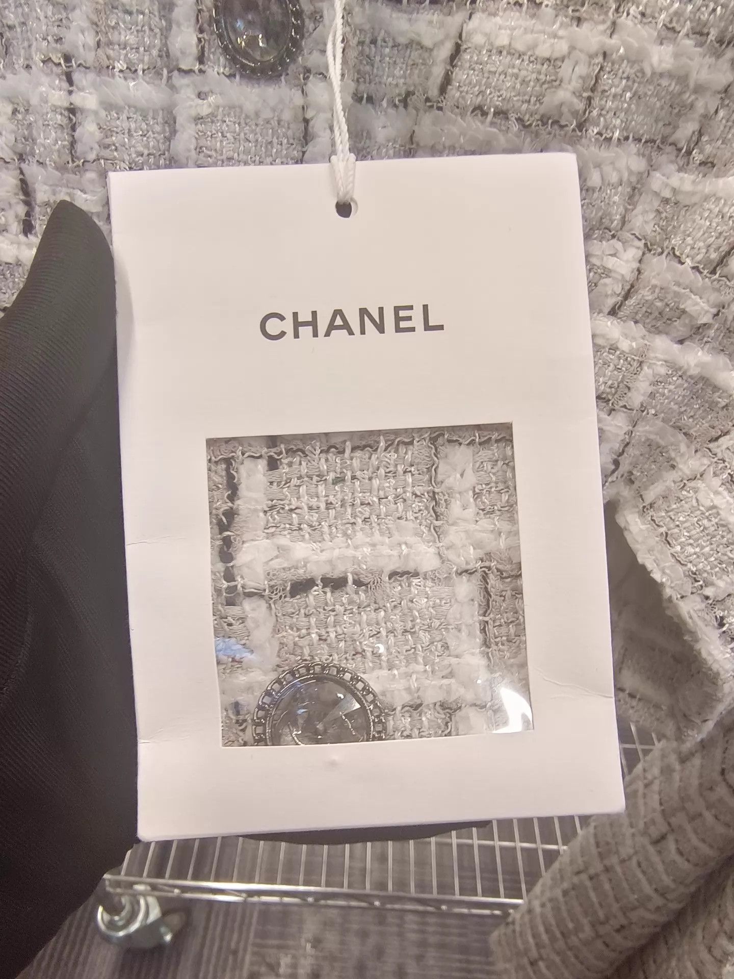 Chanel Chanel women's crop top & pants set Size L / US 10 / IT 46 - 6 Thumbnail