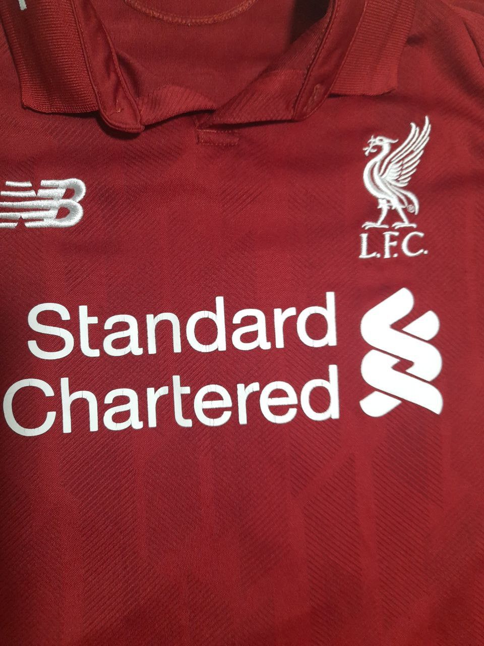 New Balance New Balance Liverpool Jersey 11 M.Salah 2018-19 kids size XL Size US S / EU 44-46 / 1 - 5 Thumbnail