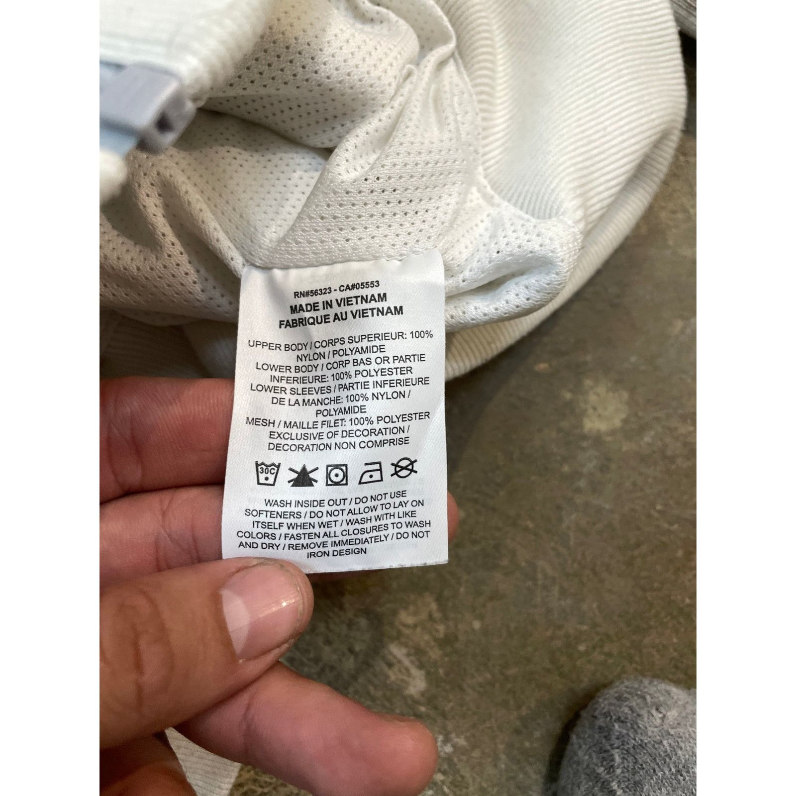 Nike Nike WindbreakerJacket Used Medium Size US M / EU 48-50 / 2 - 4 Thumbnail