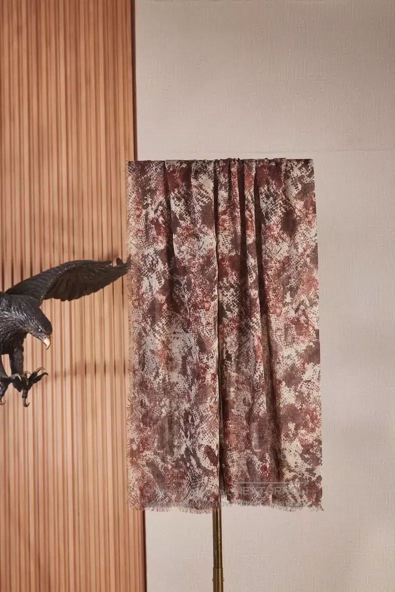 Loro Piana LORO PIANA size 140*140cm Fine-woven thin scarf shawl cashm Size ONE SIZE - 2 Thumbnail