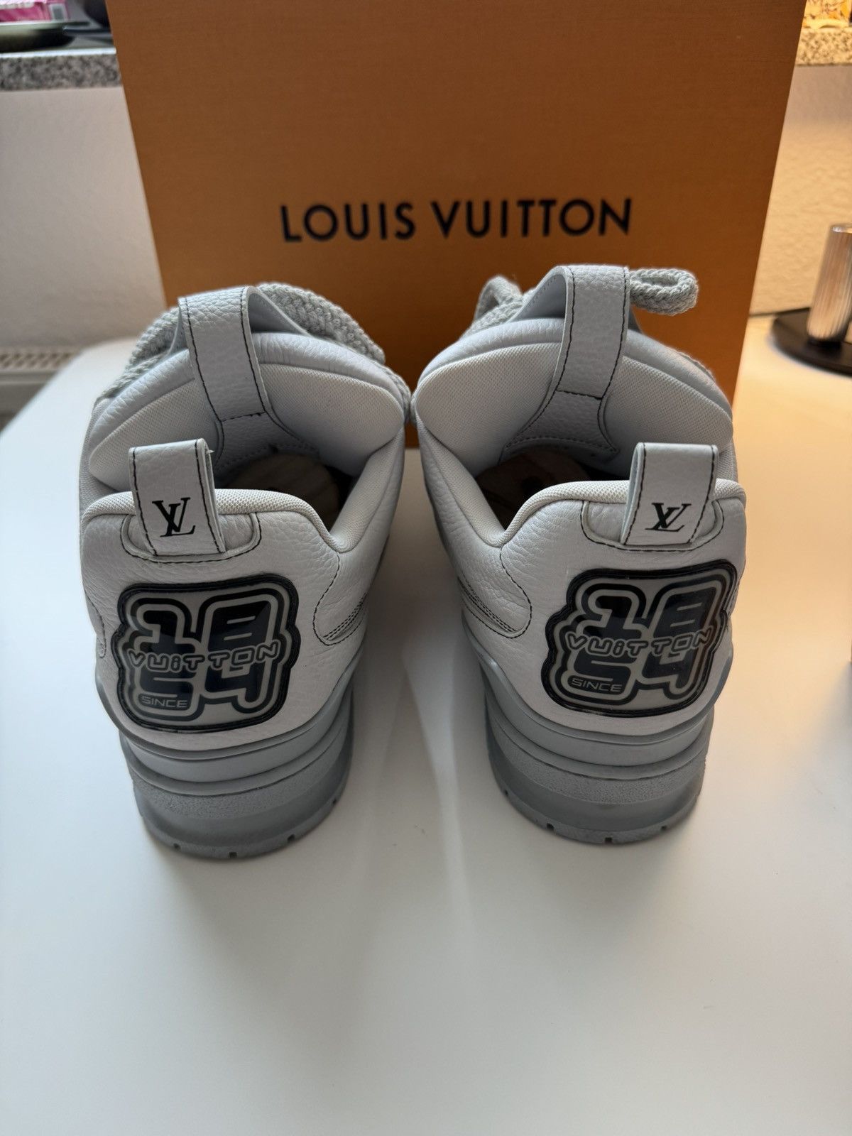 Designer × Louis Vuitton Louis Vuitton Grey Sneaker Size US 9 / EU 42 - 4 Thumbnail