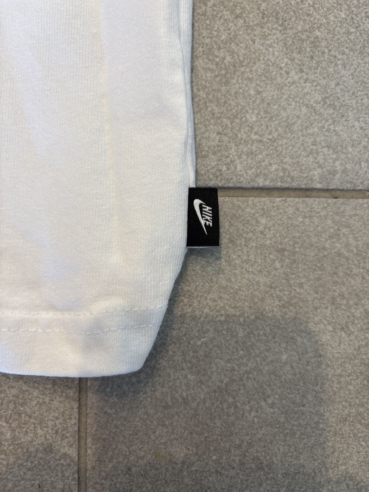 Nike Nike White/Black Center Embroidered Logo Size US XL / EU 56 / 4 - 4 Thumbnail