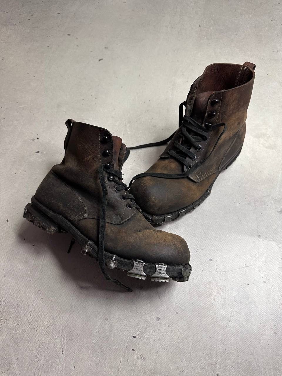 Other Vintage Swiss Army Hobnail WW2 Mountaineering Boots Tricouni Size US 8 / EU 41 - 1 Thumbnail