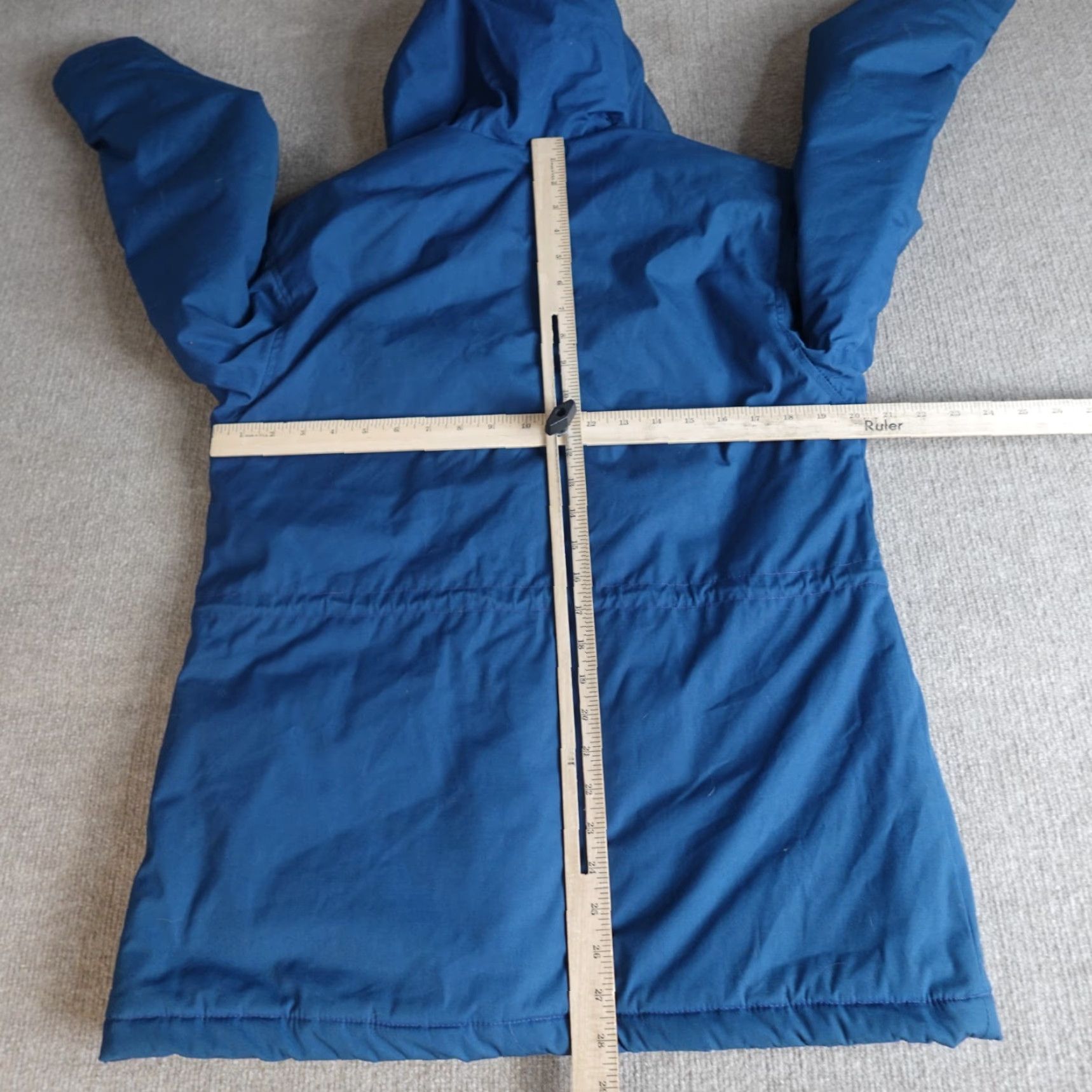 Vintage VINTAGE Woolrich Jacket Parka Womens Blue L Parka Wool Coyote Fur Made in USA Full Zip Hooded Mid-Length Wool Blend Cotton Blend Blue Ladies M/L? Size L / US 10 / IT 46 - 4 Thumbnail