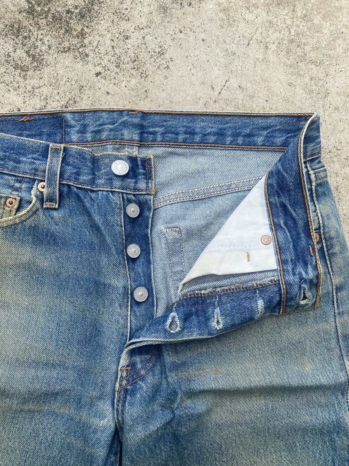 Levi's Vintage Clothing × Vintage Vintage Levis 501xx Distressed Denim Size US 29 - 10 Thumbnail