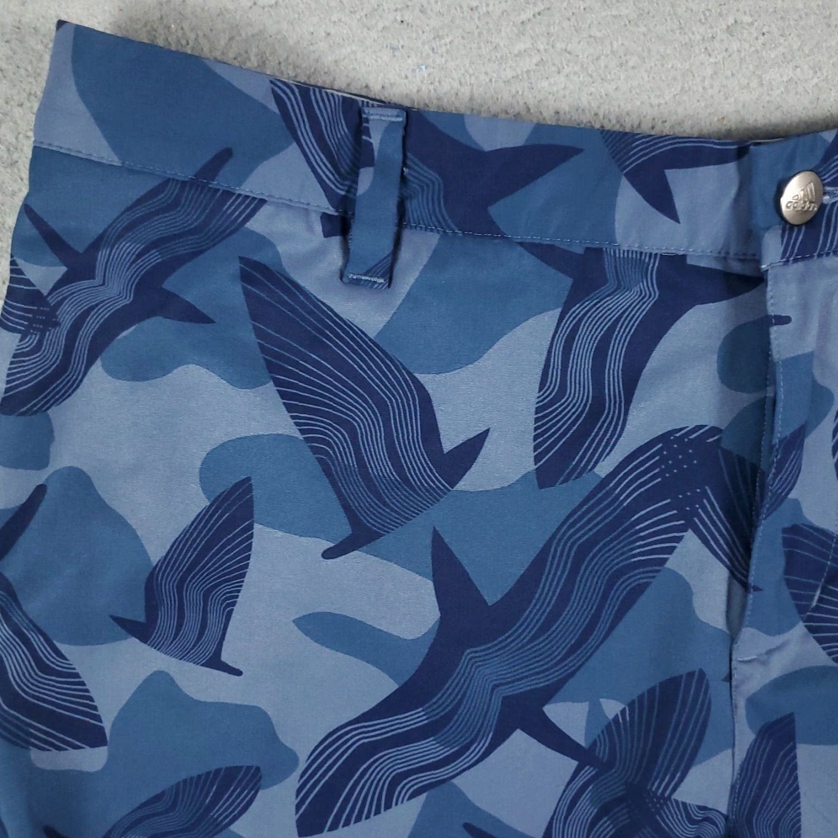 Adidas Adidas Shorts Mens Waist 34 Blue Bird Print Casual Flat Front Chinos Size US 34 / EU 50 - 2 Thumbnail