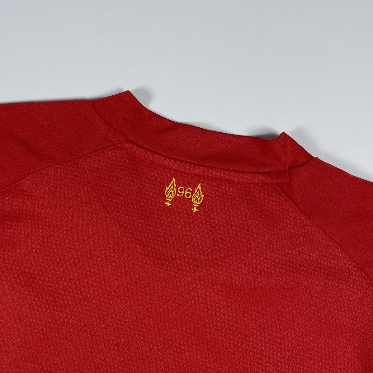 Warrior Liverpool FC Warrior LFC Soccer Jersey Size US XL / EU 56 / 4 - 14 Thumbnail