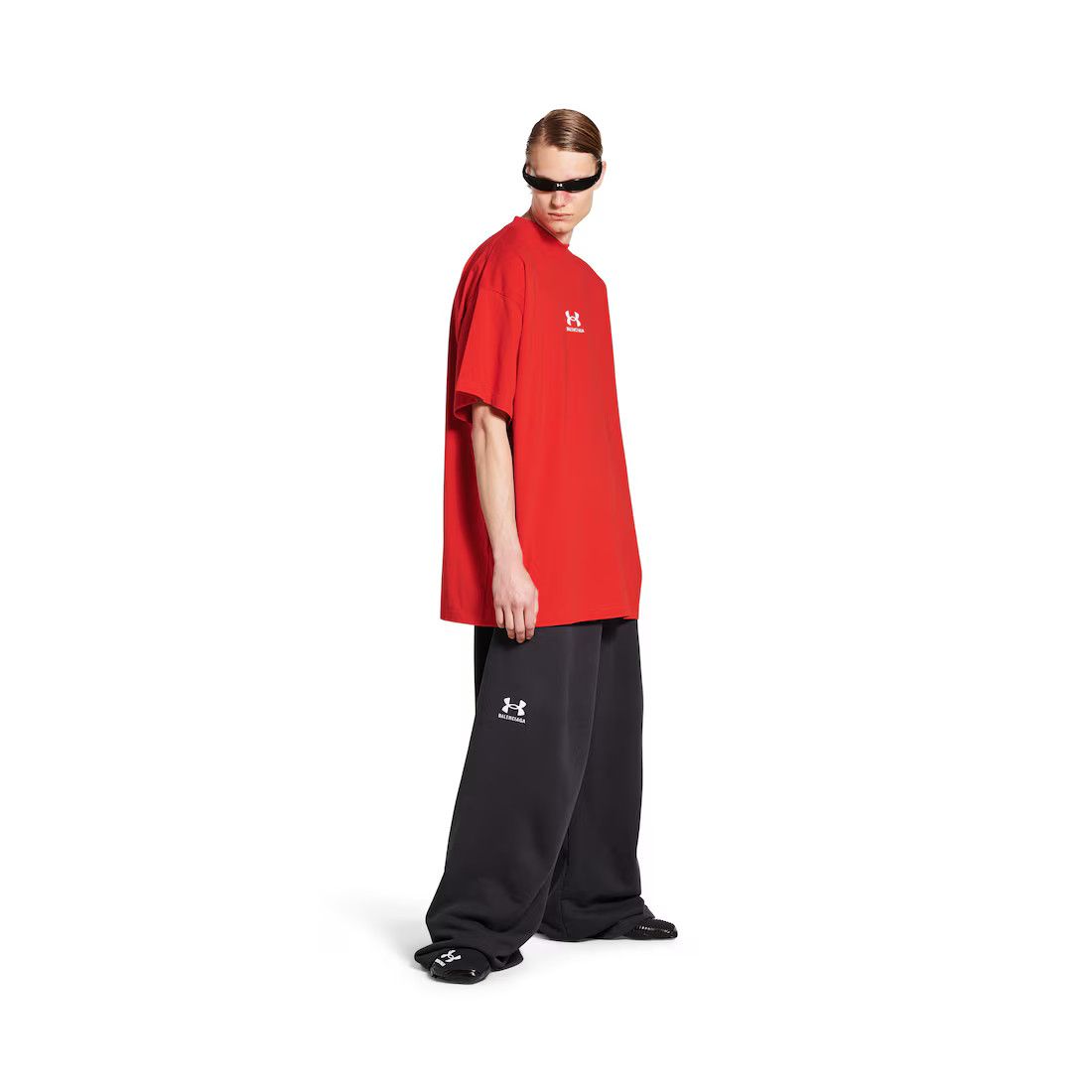Balenciaga × Under Armour oc11z0425 Under Armour® T- Shirt Oversized in Red Size US M / EU 48-50 / 2 - 1 Thumbnail