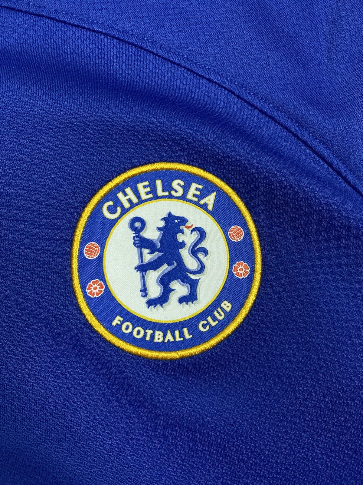 Nike Nike Chelsea 2022-23 Home Soccer Jersey Cucurella #32 S Size US S / EU 44-46 / 1 - 8 Thumbnail