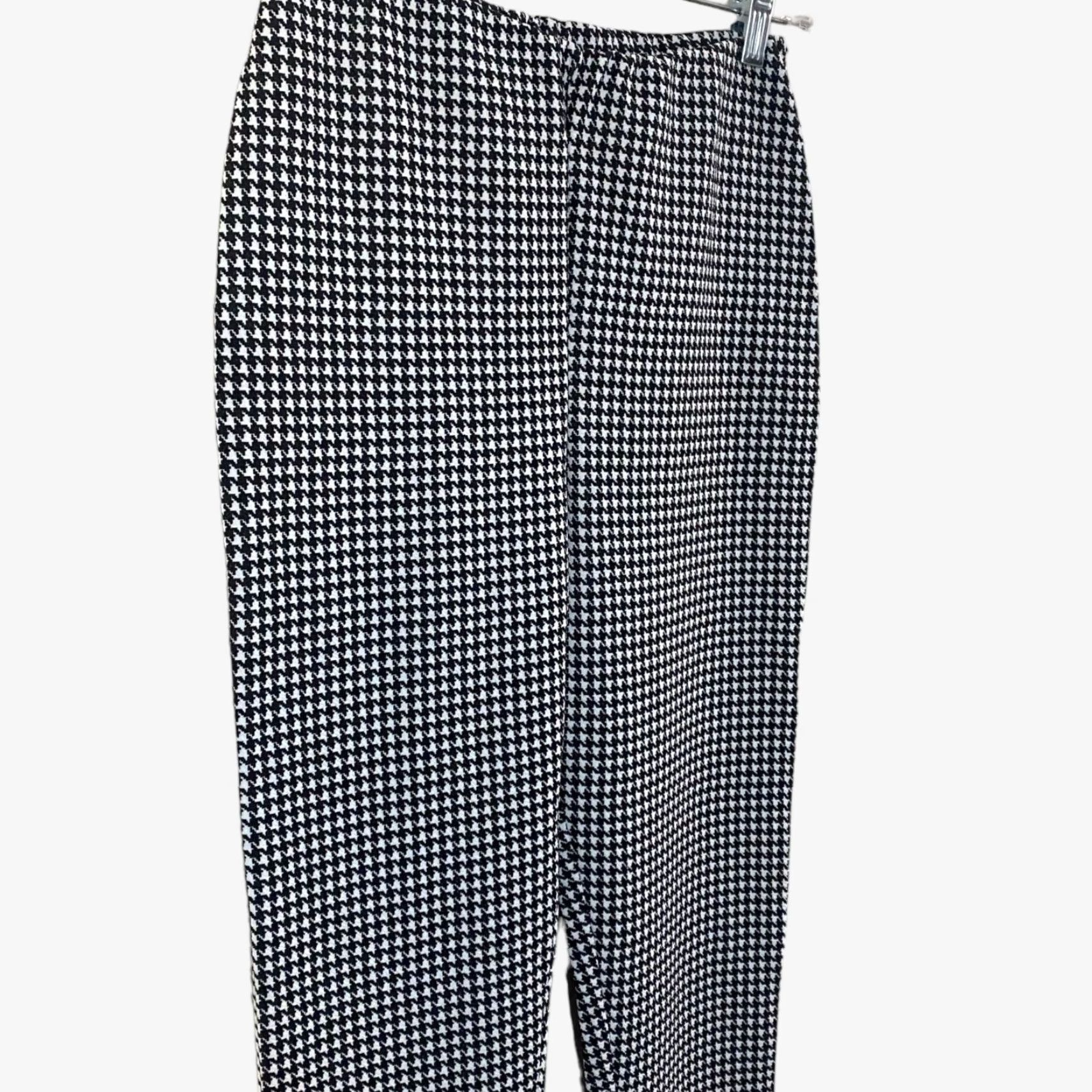 Nasty Gal Nasty Gal Pants Women High-Waisted Houndstooth Fitted Stretch Black White 4 Polyester Blend Slim Ankle Women’s 4 Mens? Size 27" / US 4 / IT 40 - 4 Thumbnail