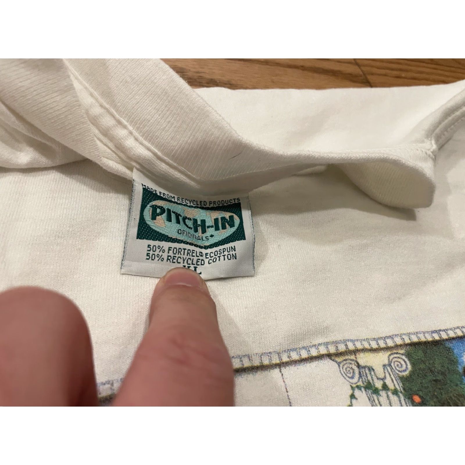 Fruit Of The Loom VINTAGE Earth Shirt Mens L White Nike? Size US L / EU 52-54 / 3 - 4 Thumbnail