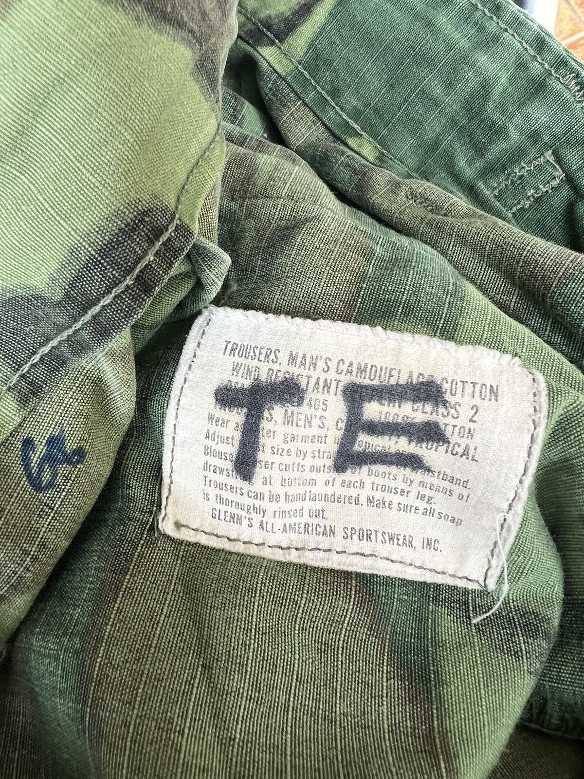 Vintage 60s 70s Nam War ERDL Camo Ripstop Poplin Trouser Pant Size US 32 / EU 48 - 24 Thumbnail