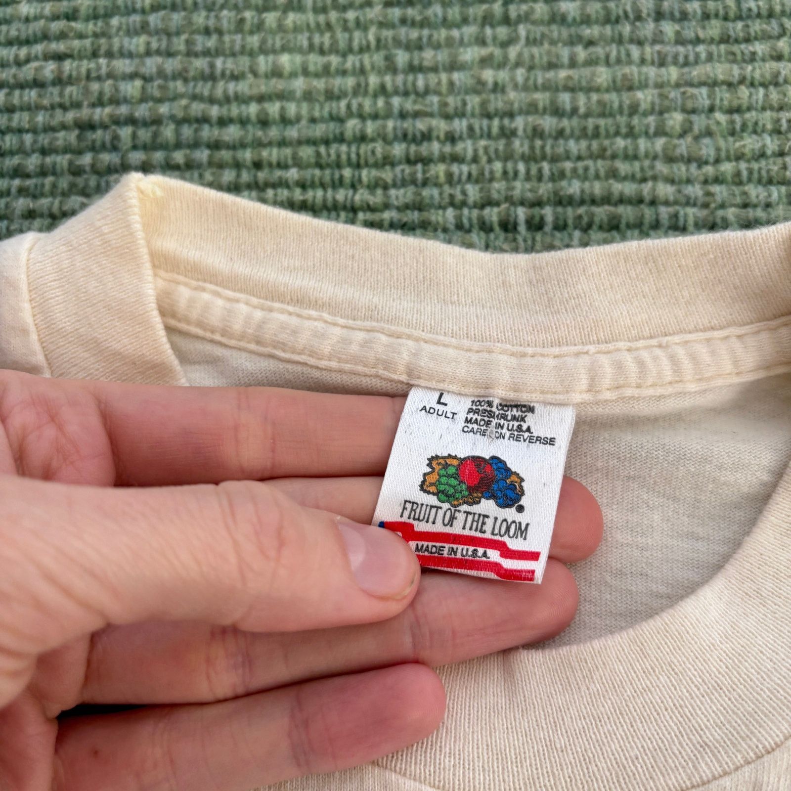 Fruit Of The Loom × Vintage Vintage single stitched Arkansas River tee shirt size L Size US L / EU 52-54 / 3 - 7 Thumbnail