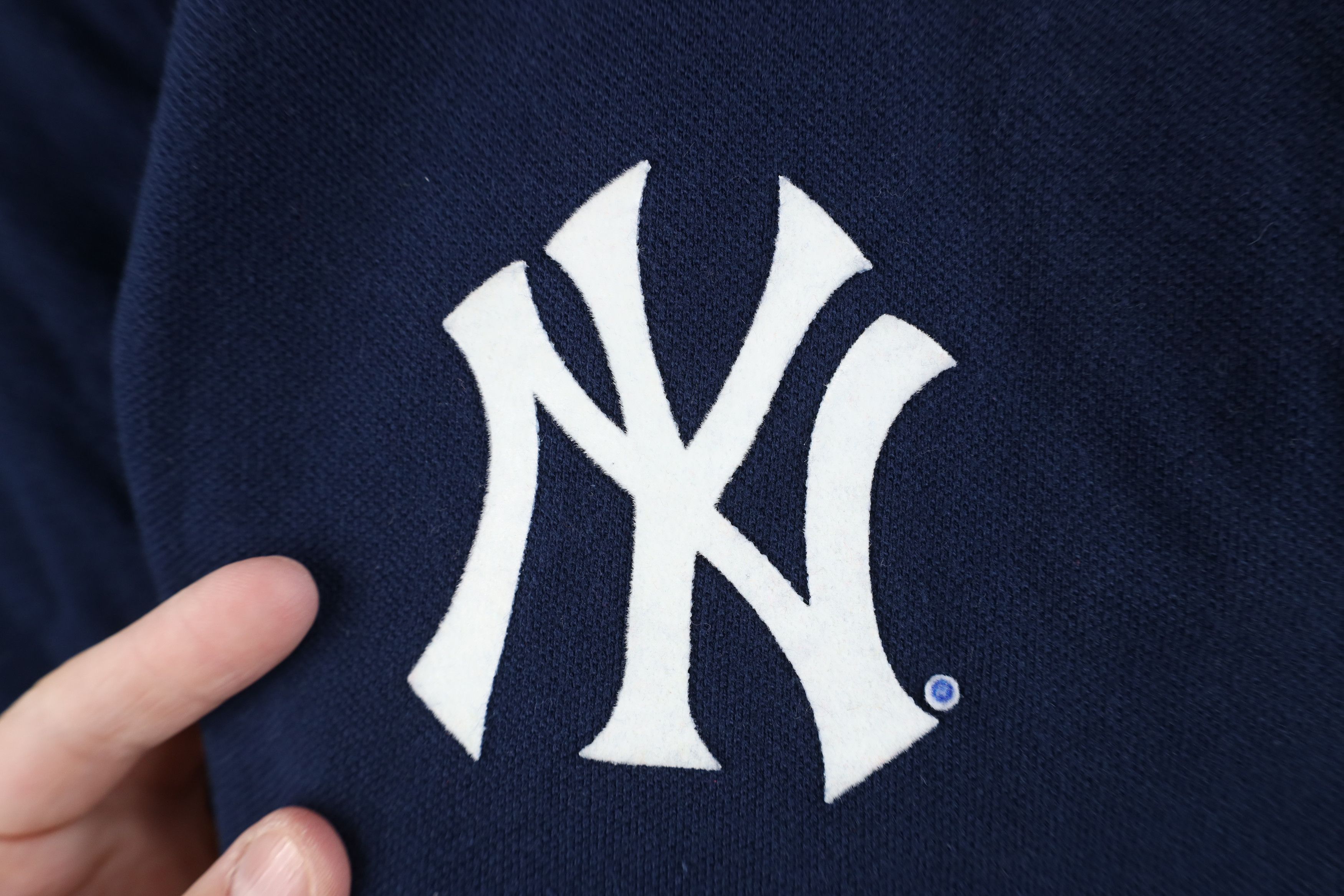 Majestic Vintage 90s Majestic Fit New York Yankees Baseball Golf Polo Size US M / EU 48-50 / 2 - 4 Thumbnail
