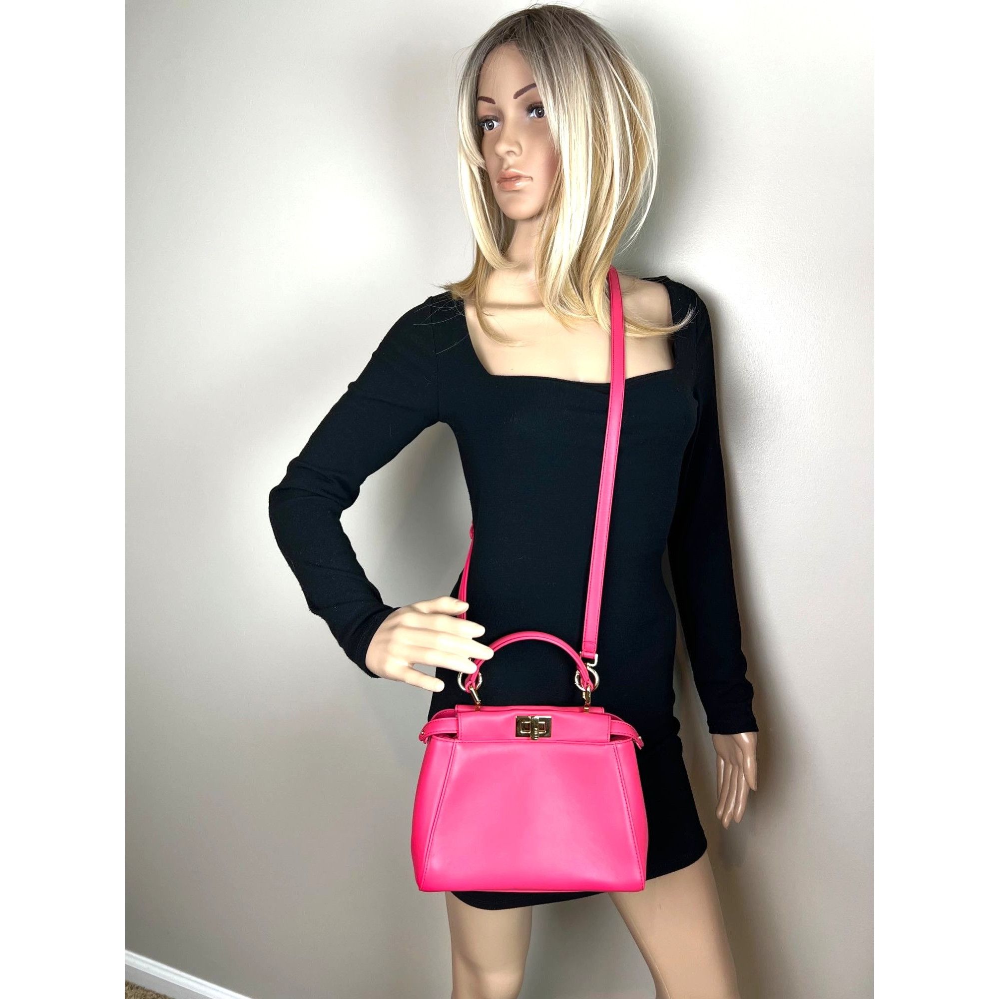 Fendi Fendi Mini Peekaboo Pink Leather Hand Shoulder Bag Size ONE SIZE - 8 Thumbnail