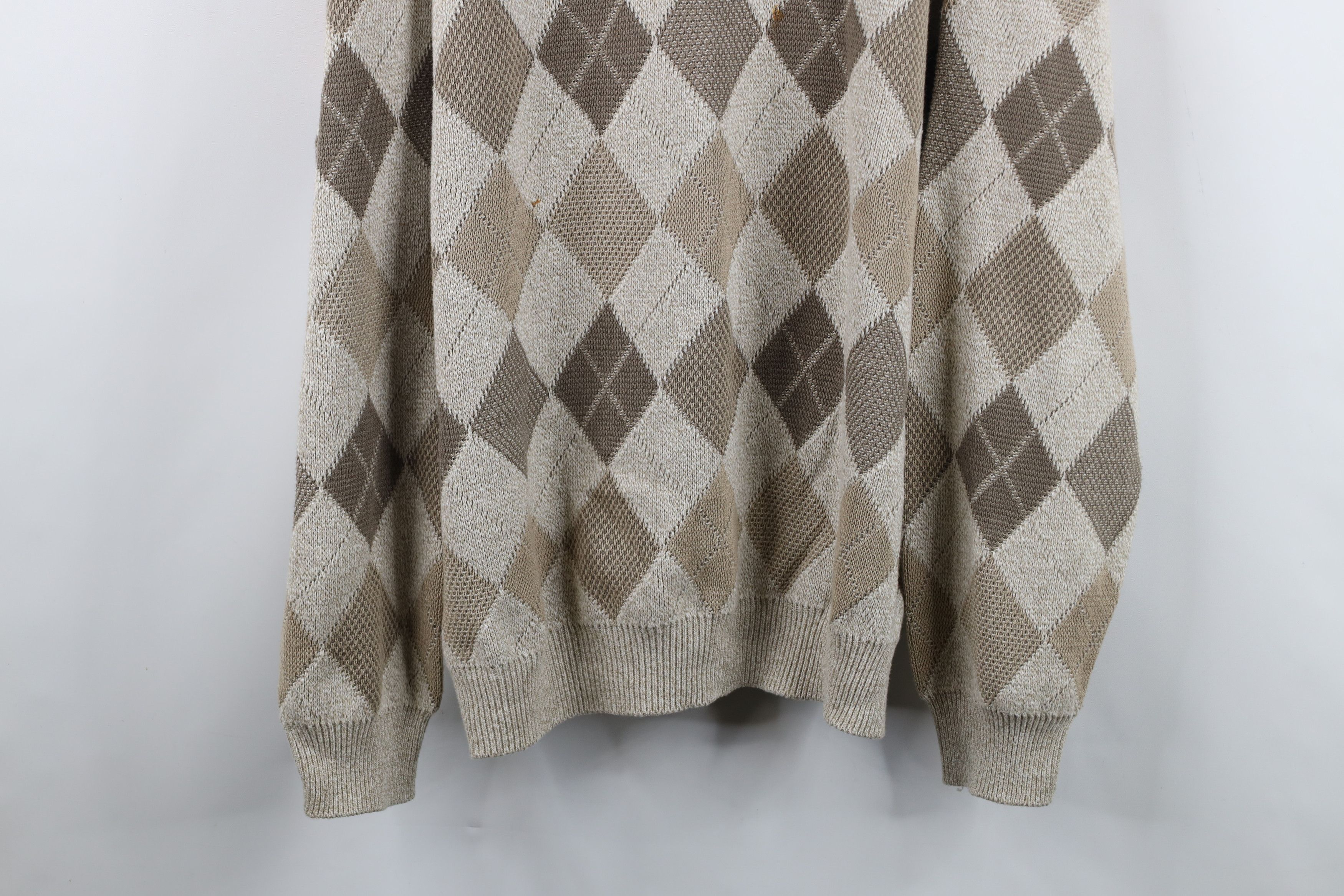 Vintage Vintage 90s Streetwear Diamond Knit V-Neck Sweater USA Size US XL / EU 56 / 4 - 3 Thumbnail