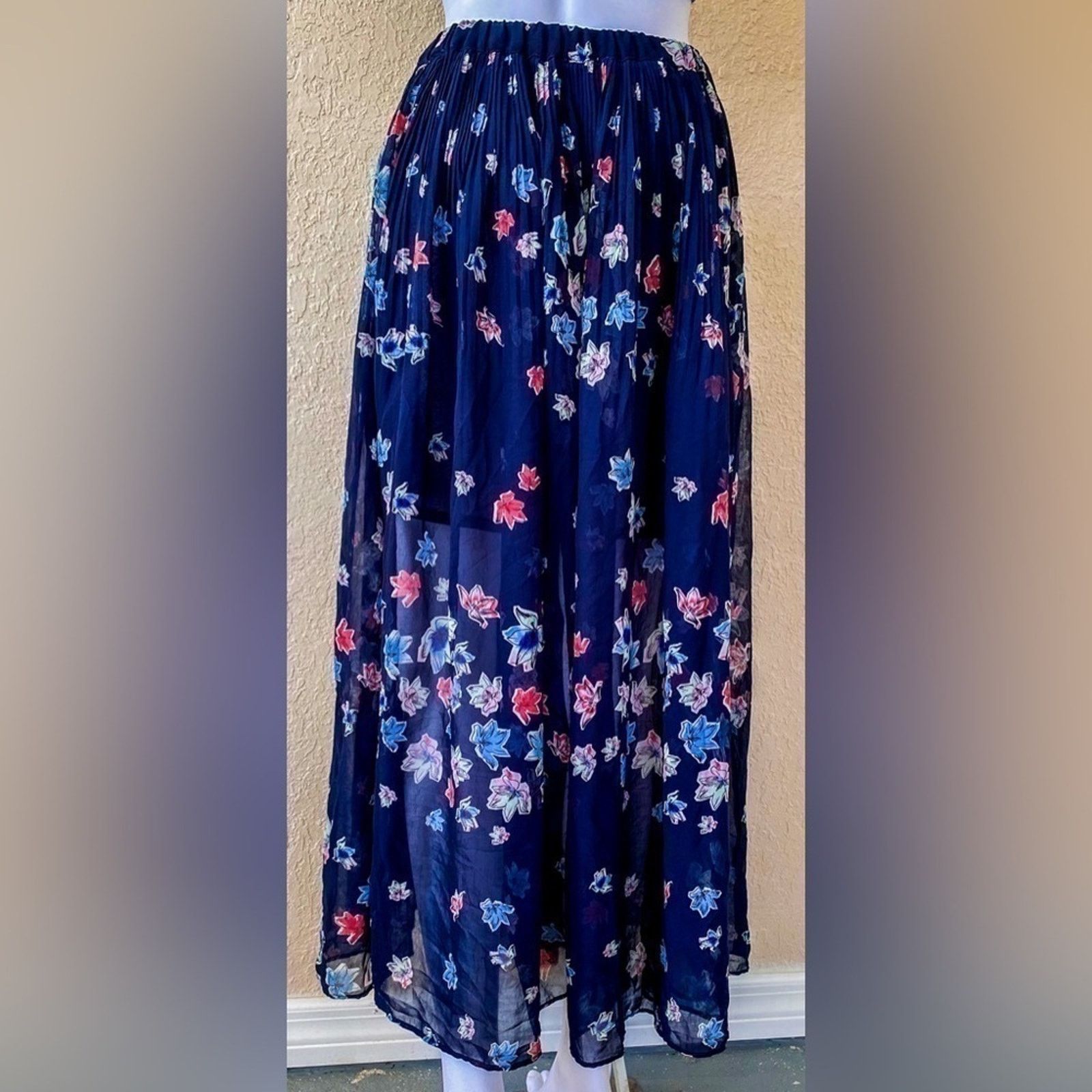Anthropologie Philosophy by Anthropologie | Flowy Maxi Skirt | Size Small Size 27" / US 4 / IT 40 - 2 Thumbnail