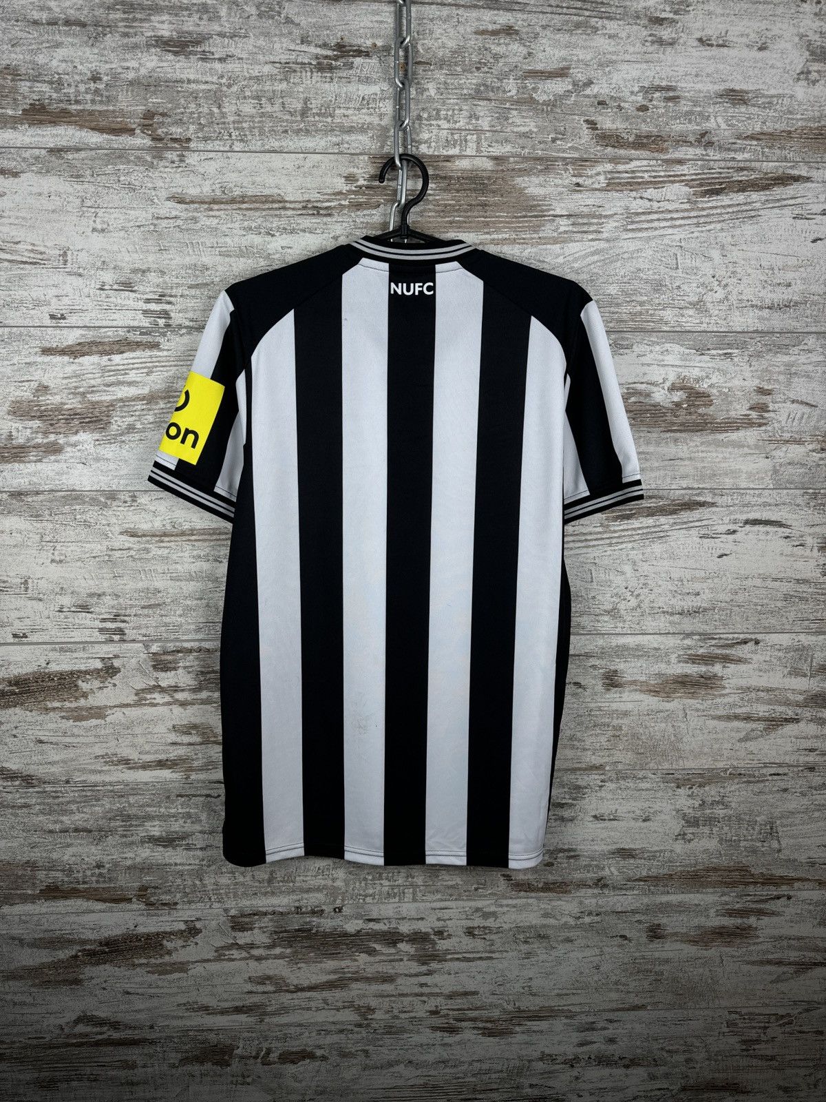 Castore Mens Vintage Castore New Castle FC T-shirt soccer jersey Size US M / EU 48-50 / 2 - 9 Thumbnail
