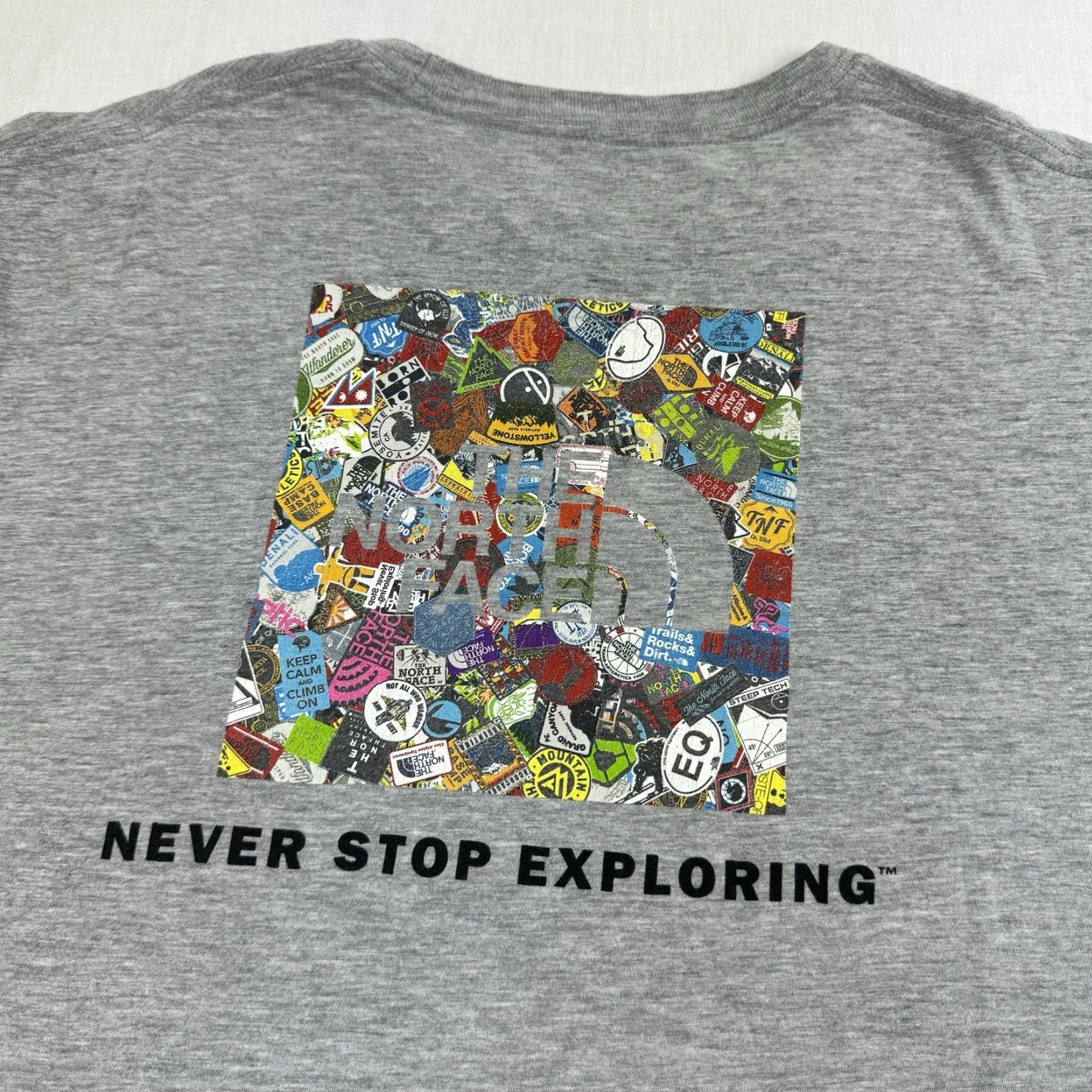 The North Face The North Face T-Shirt Men Adult Medium Gray Street Sign Graphic Never Stop Exploring Shirt Mens M Gray Street Sign Graphic 90s Theme? Size US M / EU 48-50 / 2 - 2 Thumbnail