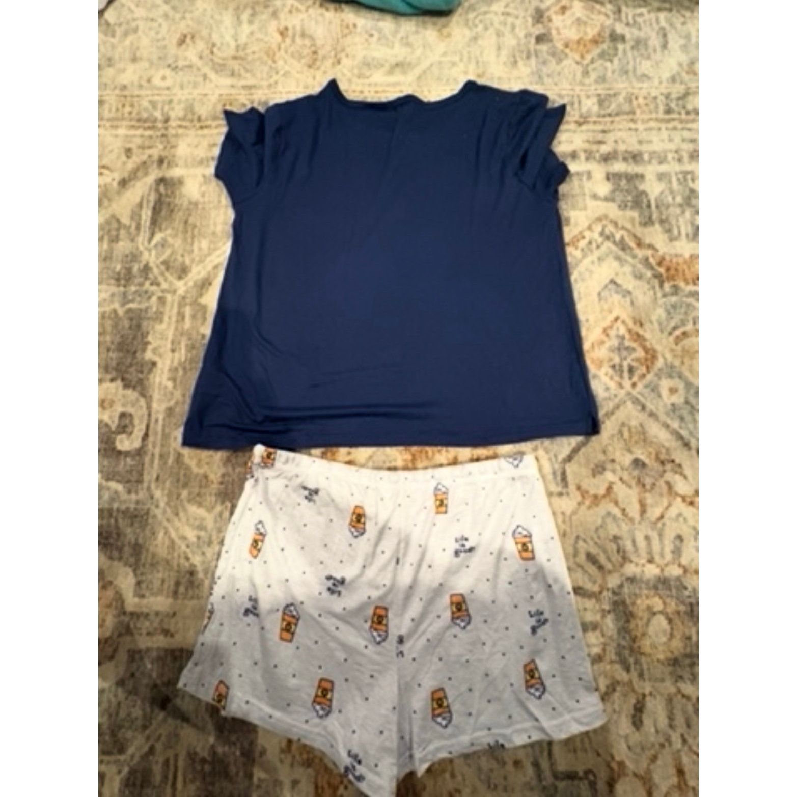 Life is Good Life Is Good Pajama Set Women’s Top & Shorts Lounge Size M / US 6-8 / IT 42-44 - 6 Thumbnail