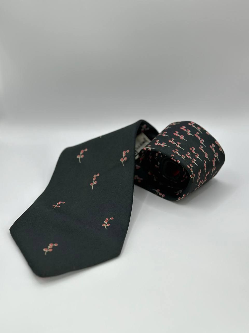 Pierre Balmain Pierre Balmain Paris Vintage Silk Tie Flowered Pattern Size ONE SIZE - 1 Thumbnail