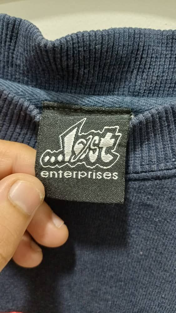 Fruit Of The Loom VINTAGE 90'S LOST SKATEBOARD SWEATSHIRT Size US M / EU 48-50 / 2 - 3 Thumbnail