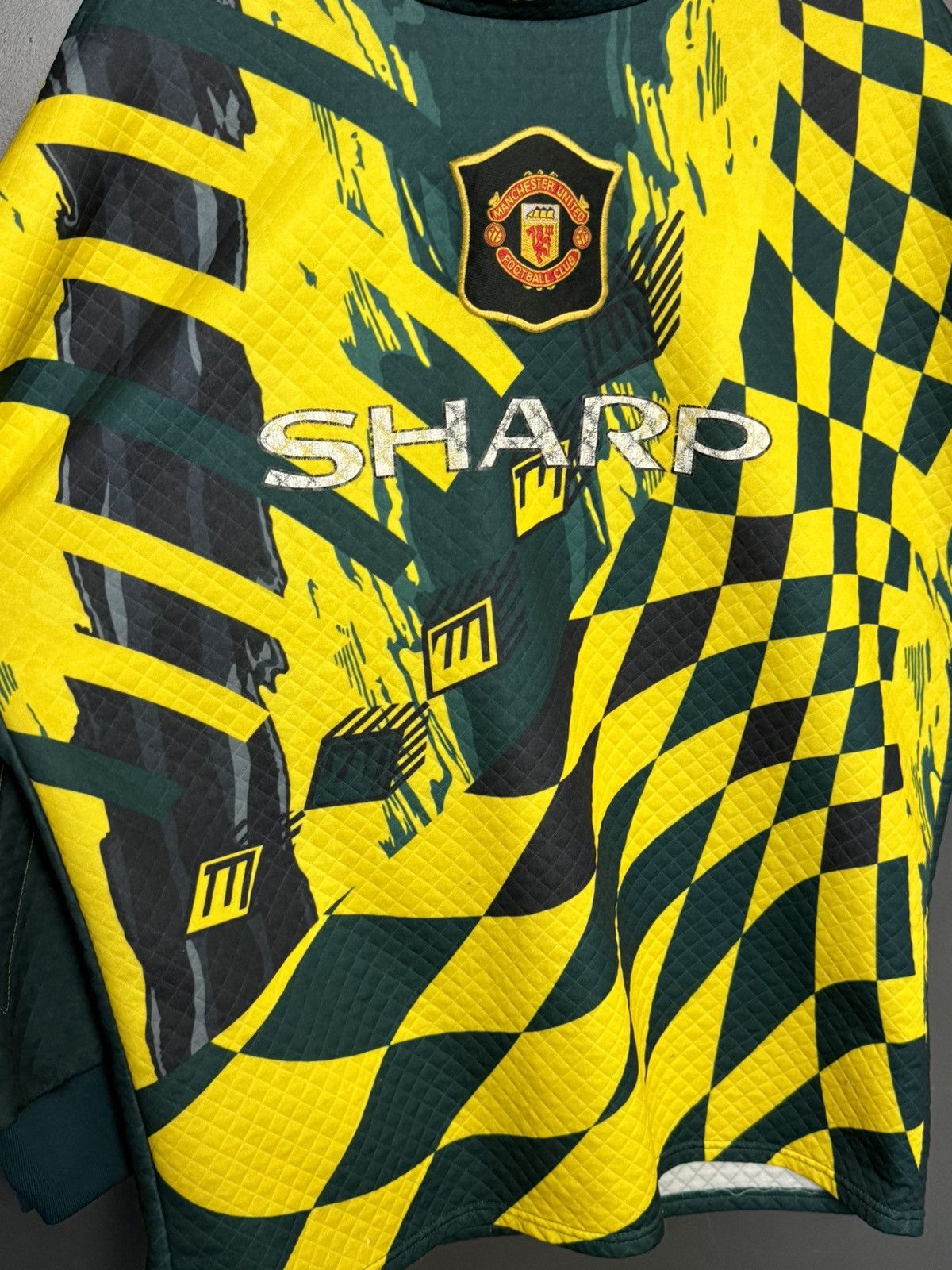 Umbro Vintage Manchester United 95/97 Goalkeeper Football Jersey Size US L / EU 52-54 / 3 - 3 Thumbnail