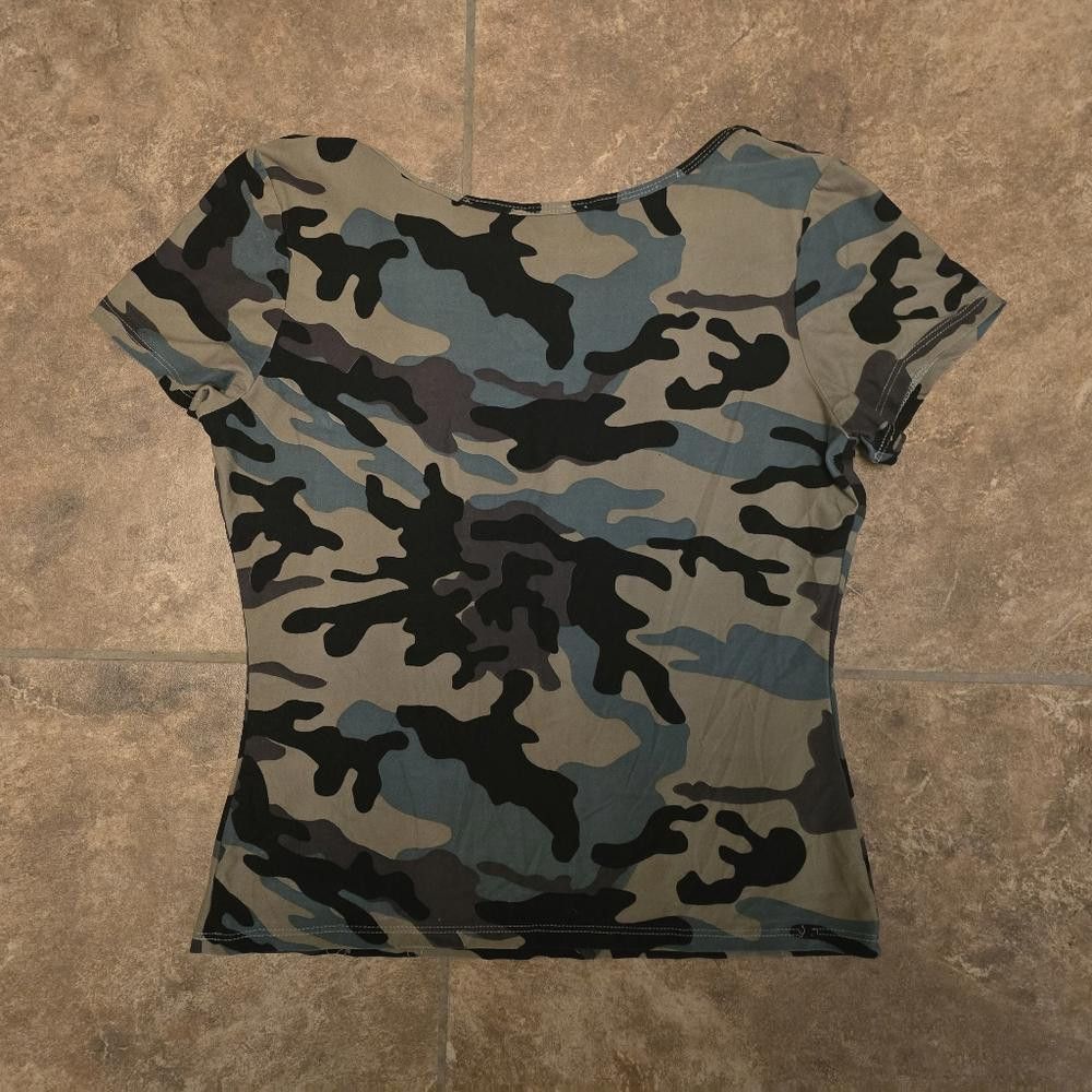 Designer Dark Camouflage Detailed Short Sleeve Size M / US 6-8 / IT 42-44 - 2 Thumbnail
