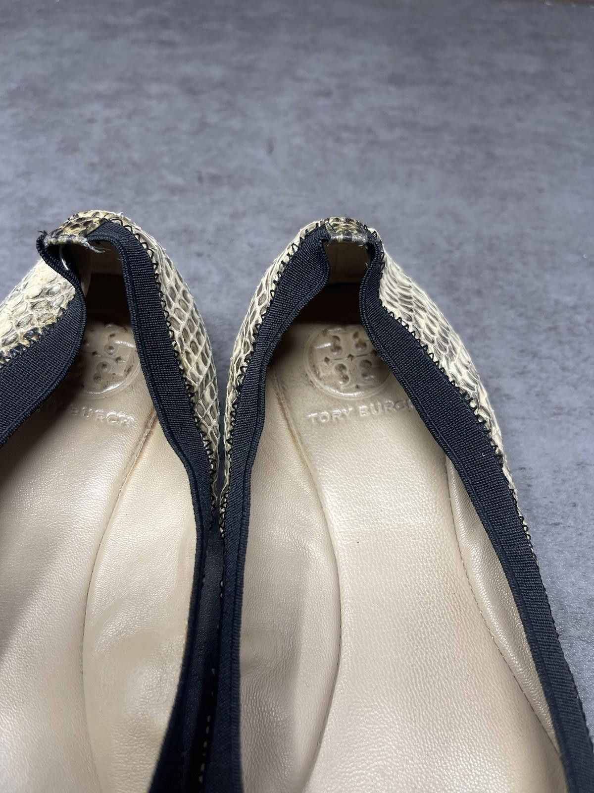 Other Tory Burch Shoes Womens Size 8 Caroline Snake Print Flats Size US 8 / IT 38 - 7 Thumbnail