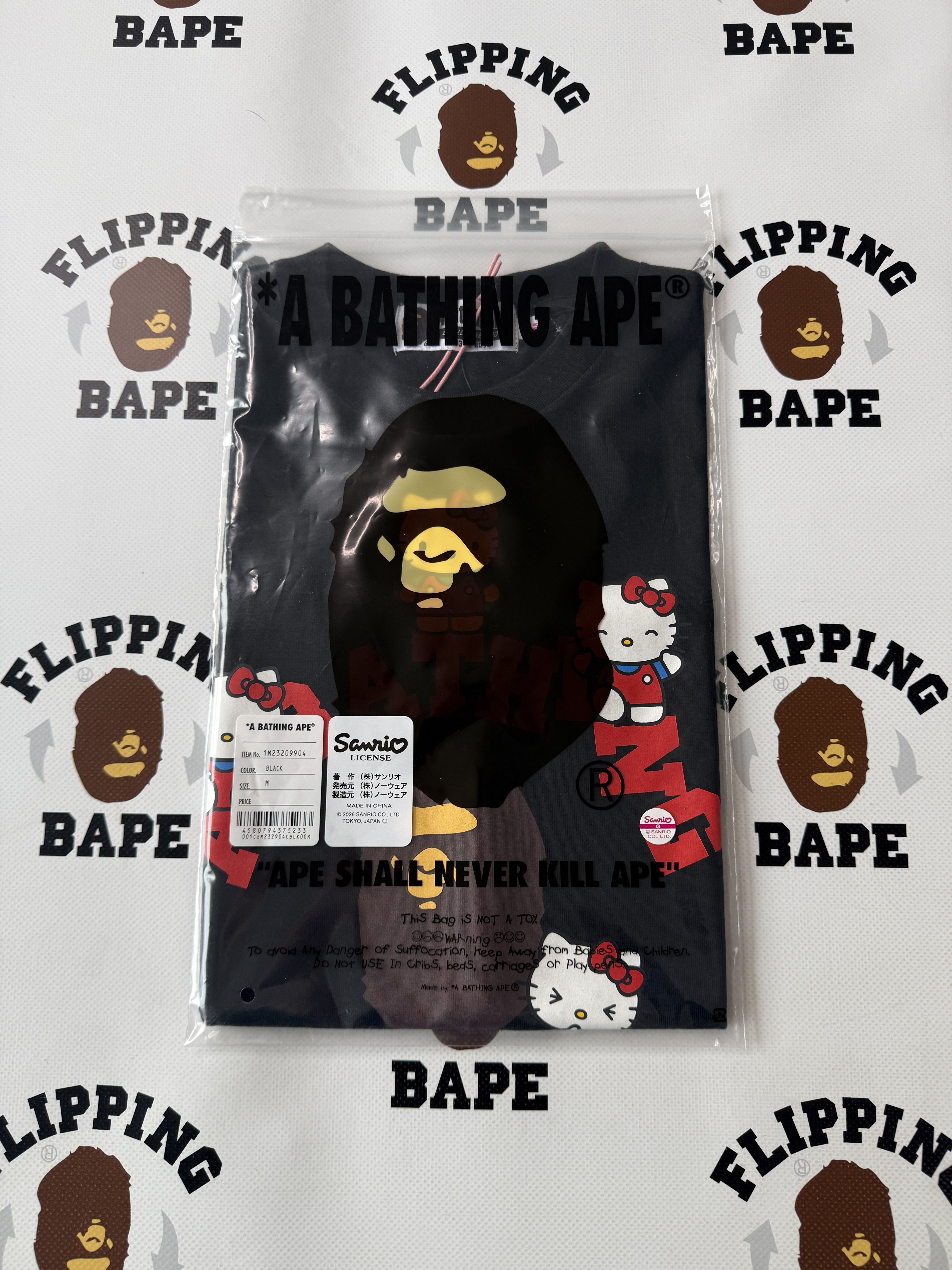 Bape BAPE X HELLO KITTY COLLEGE MINI TEE LADIES Size M / US 6-8 / IT 42-44 - 10 Thumbnail