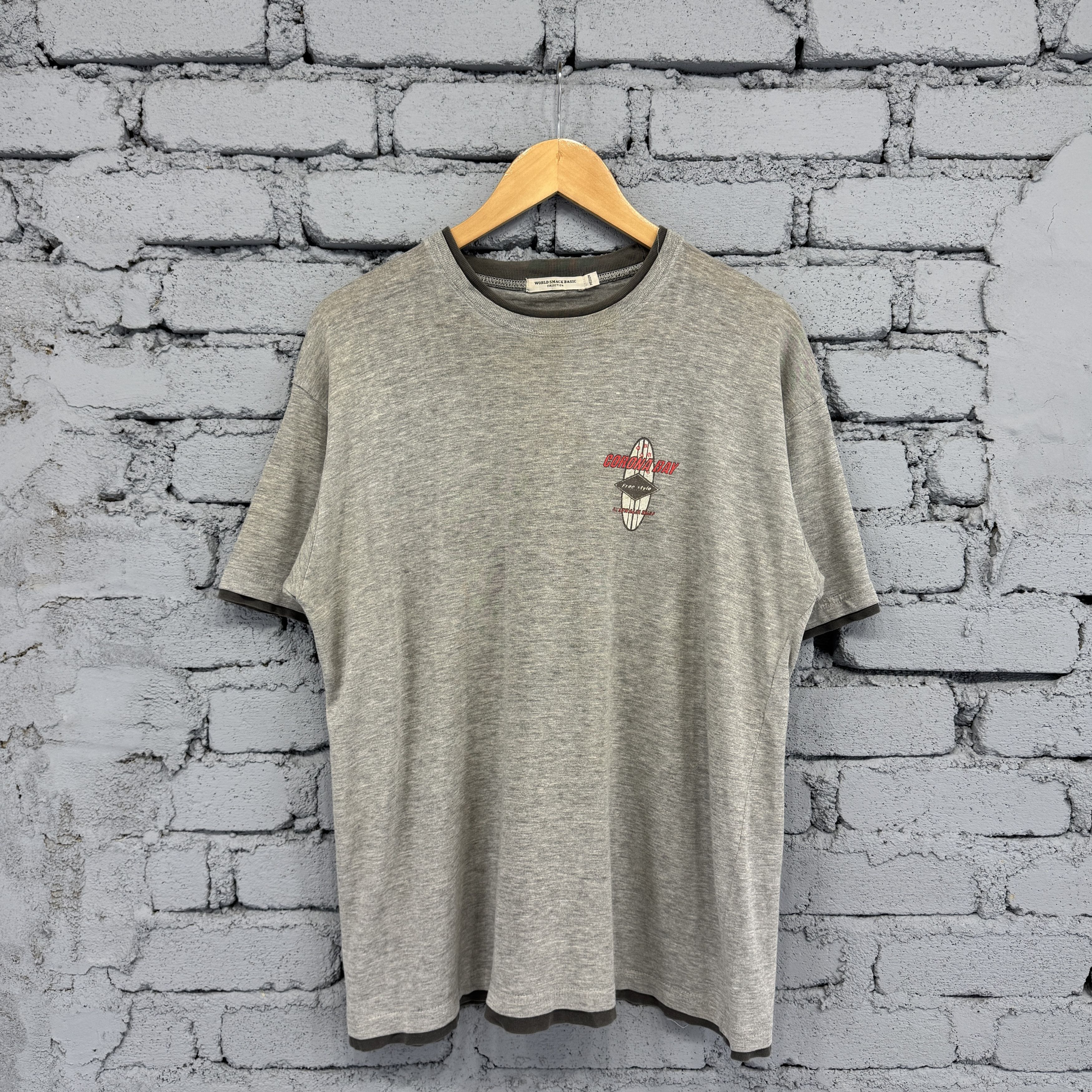 Vintage Vintage Conora Bay Australia Surfing Tshirt Size US M / EU 48-50 / 2 - 2 Thumbnail