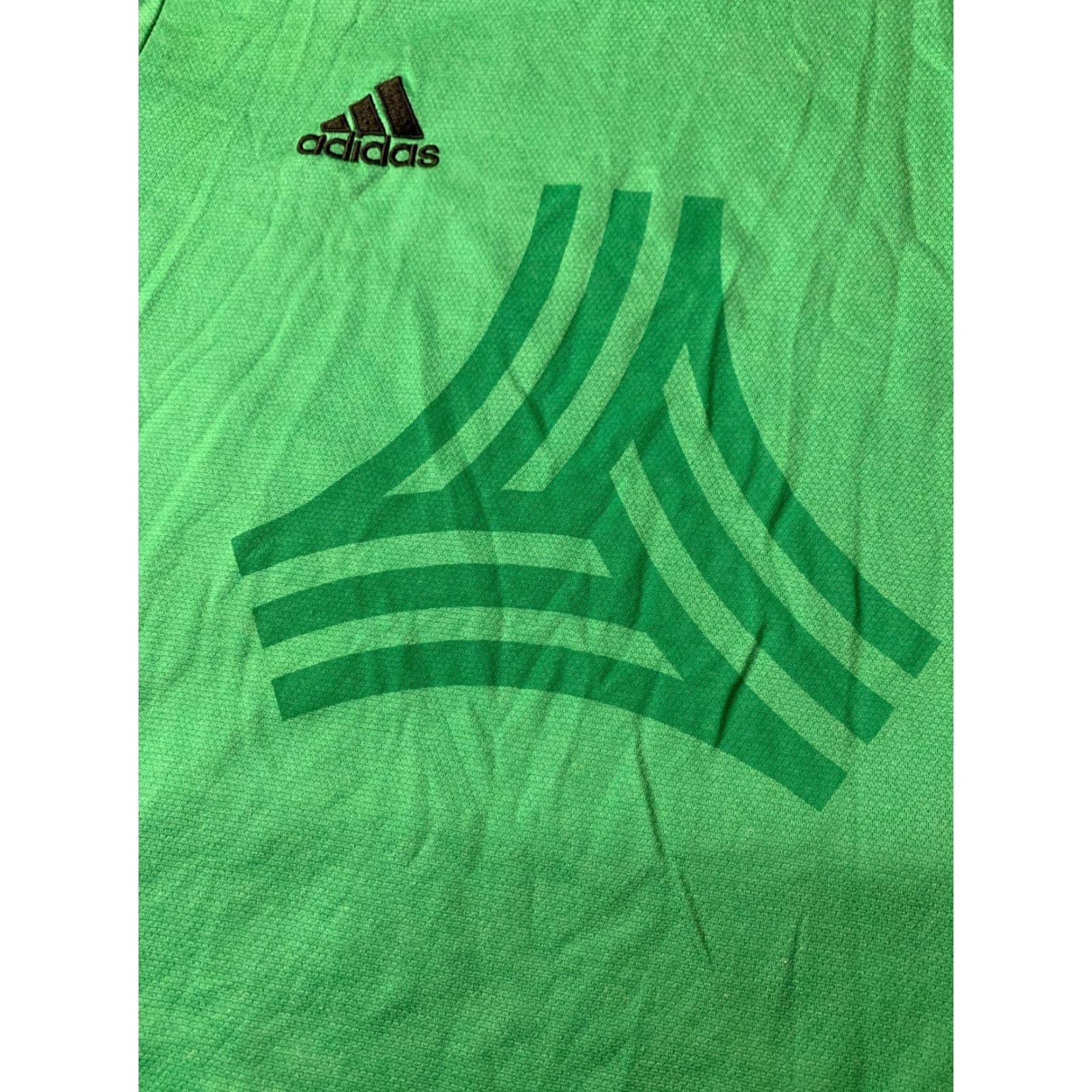 Adidas ADIDAS Tango PERFORMANCE ORIGINAL 2017 FOOTBALL SHIRT JERSEY L Mens Mint and Black T-Shirt Short Sleeve 2017 Size US L / EU 52-54 / 3 - 4 Thumbnail