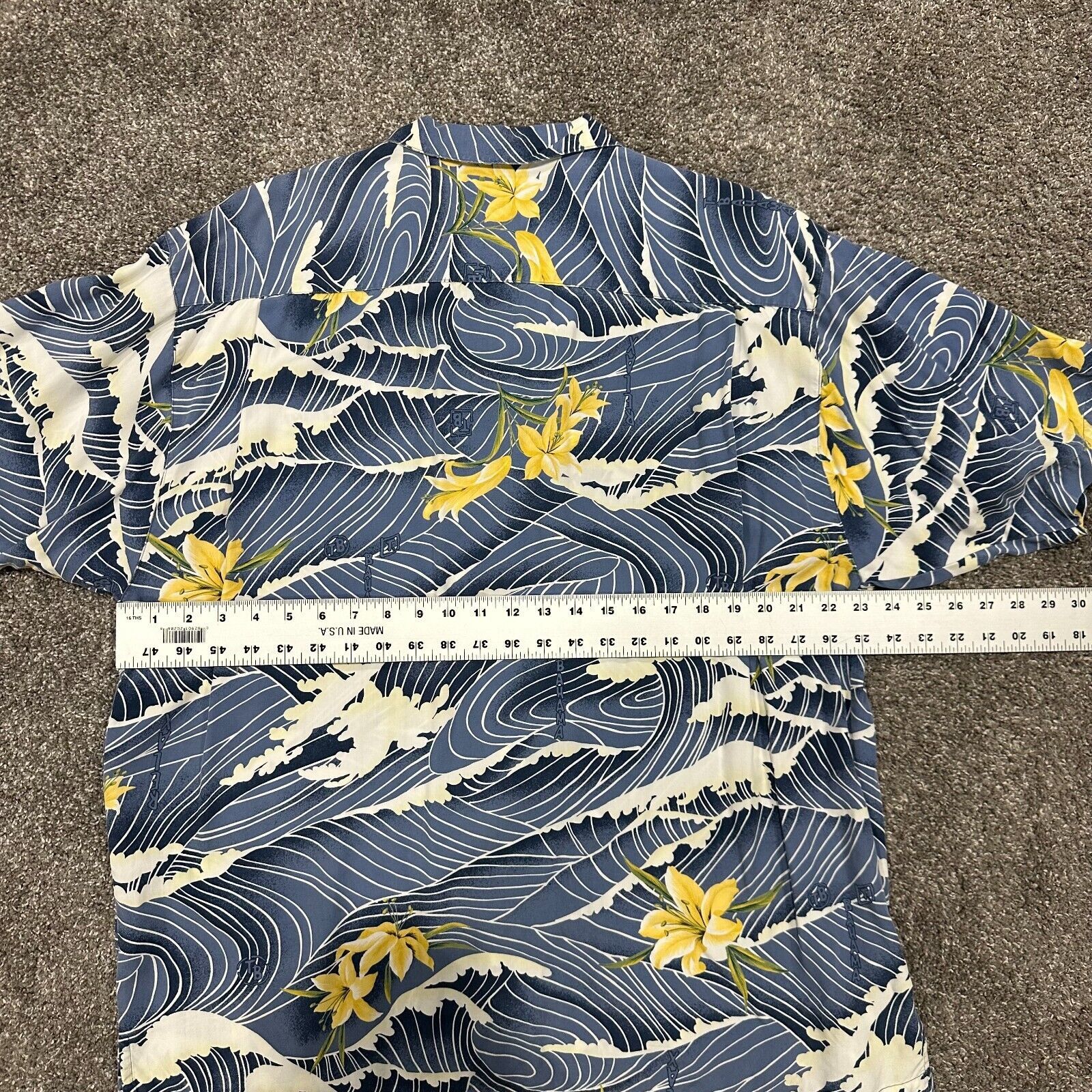 Tommy Bahama VTG Tommy Bahama Hawaiin Shirt Floral Mens L Bud Light Size US L / EU 52-54 / 3 - 7 Thumbnail