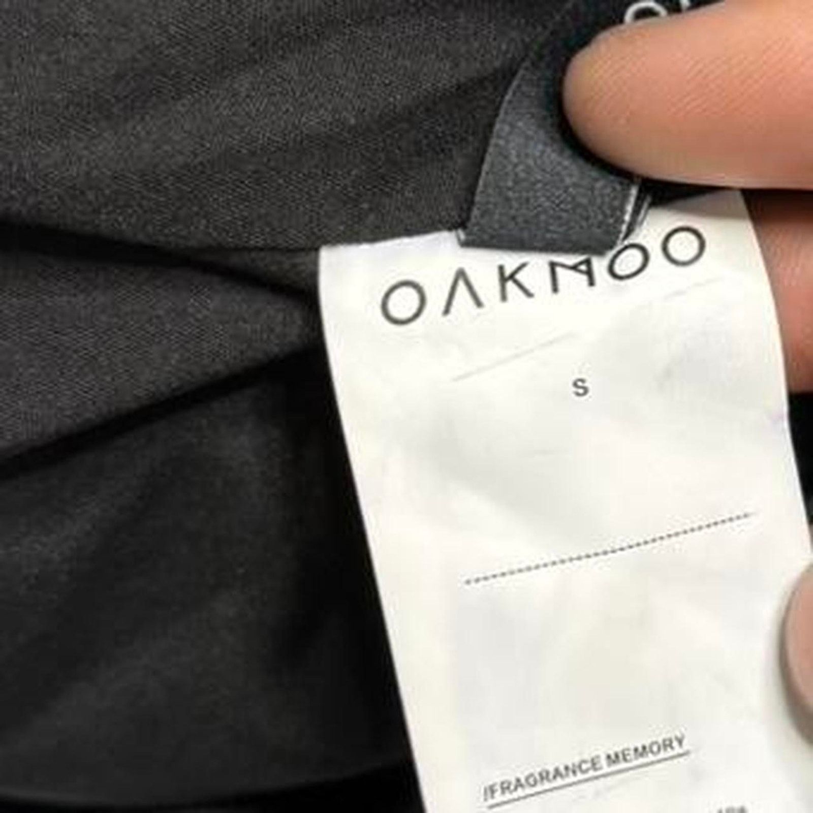 Other OakMoo Y2K Black Low RiseMinu Skirt Mcbling Crown size small Size 27" / US 4 / IT 40 - 7 Thumbnail
