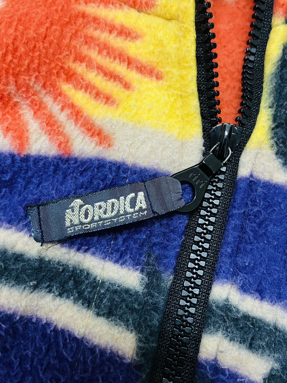 Vintage NORDICA PULLOVER Size US M / EU 48-50 / 2 - 14 Thumbnail