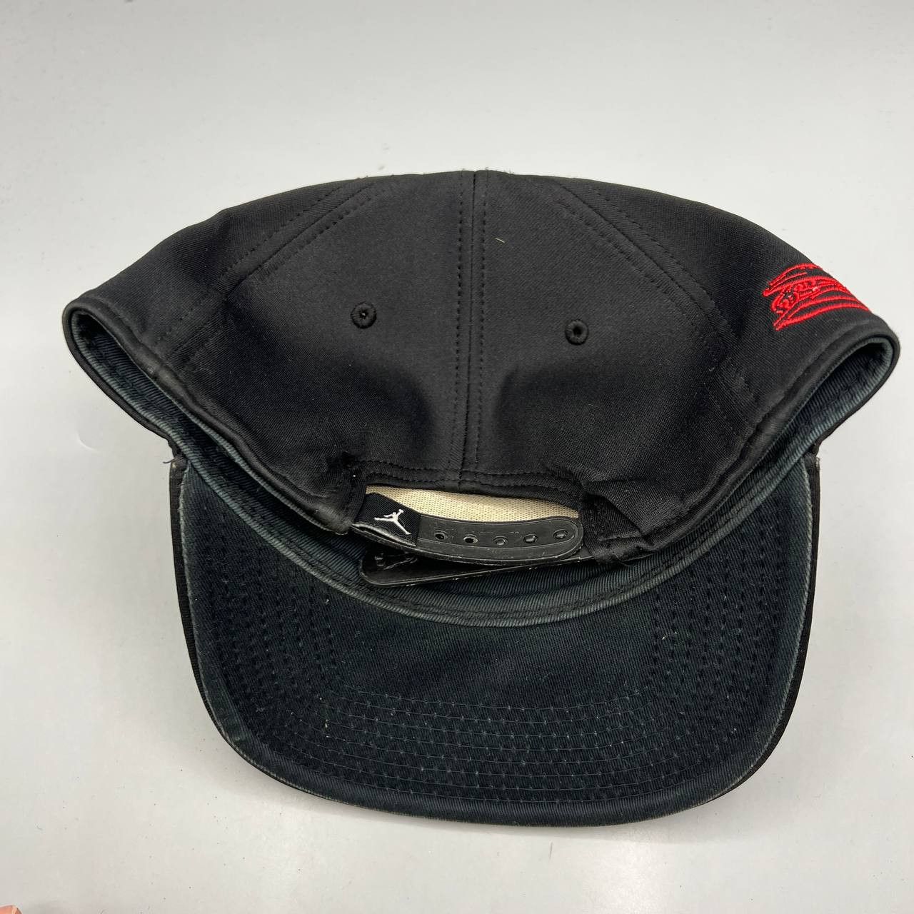 Jordan Brand Air Jordan Hat Men "Now Serving All J's" Snap Back Cap Size ONE SIZE - 9 Thumbnail